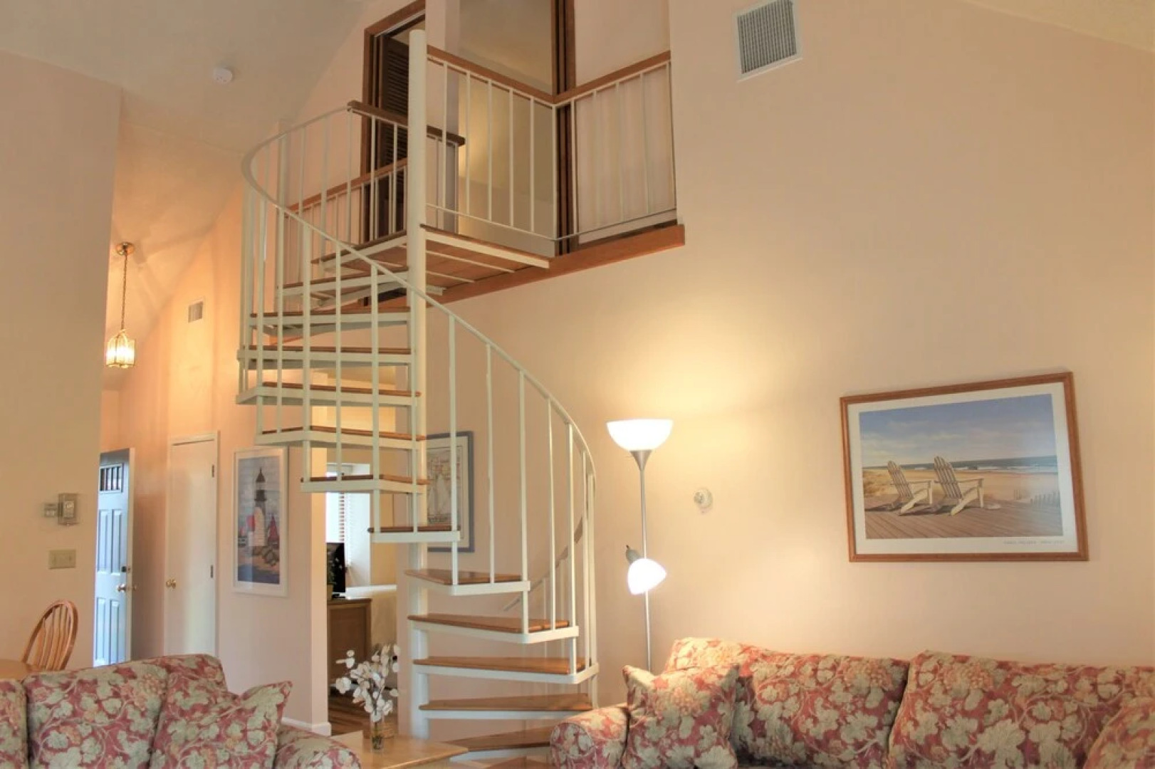 51 Middlecott - 2 Bedroom Condo