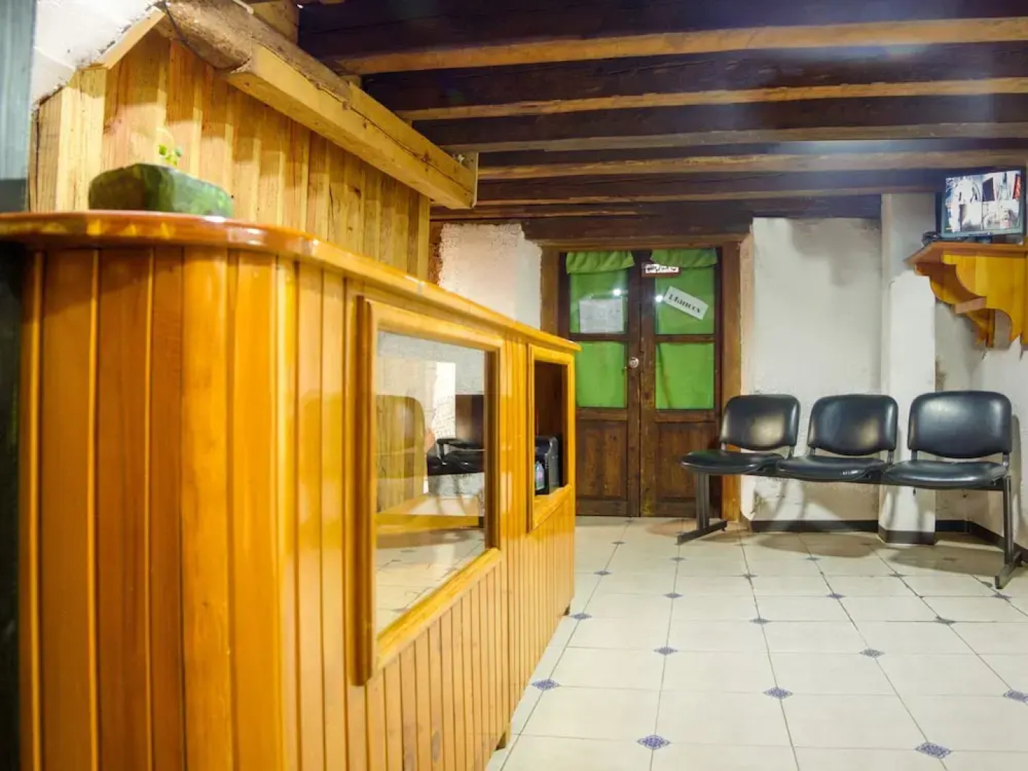 OYO Hotel Del Centro