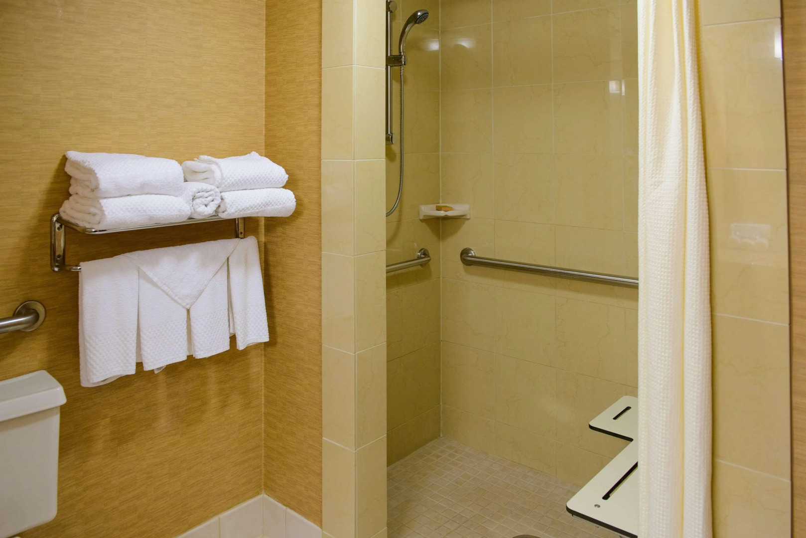 DoubleTree by Hilton Rochester - Mayo Clinic Area