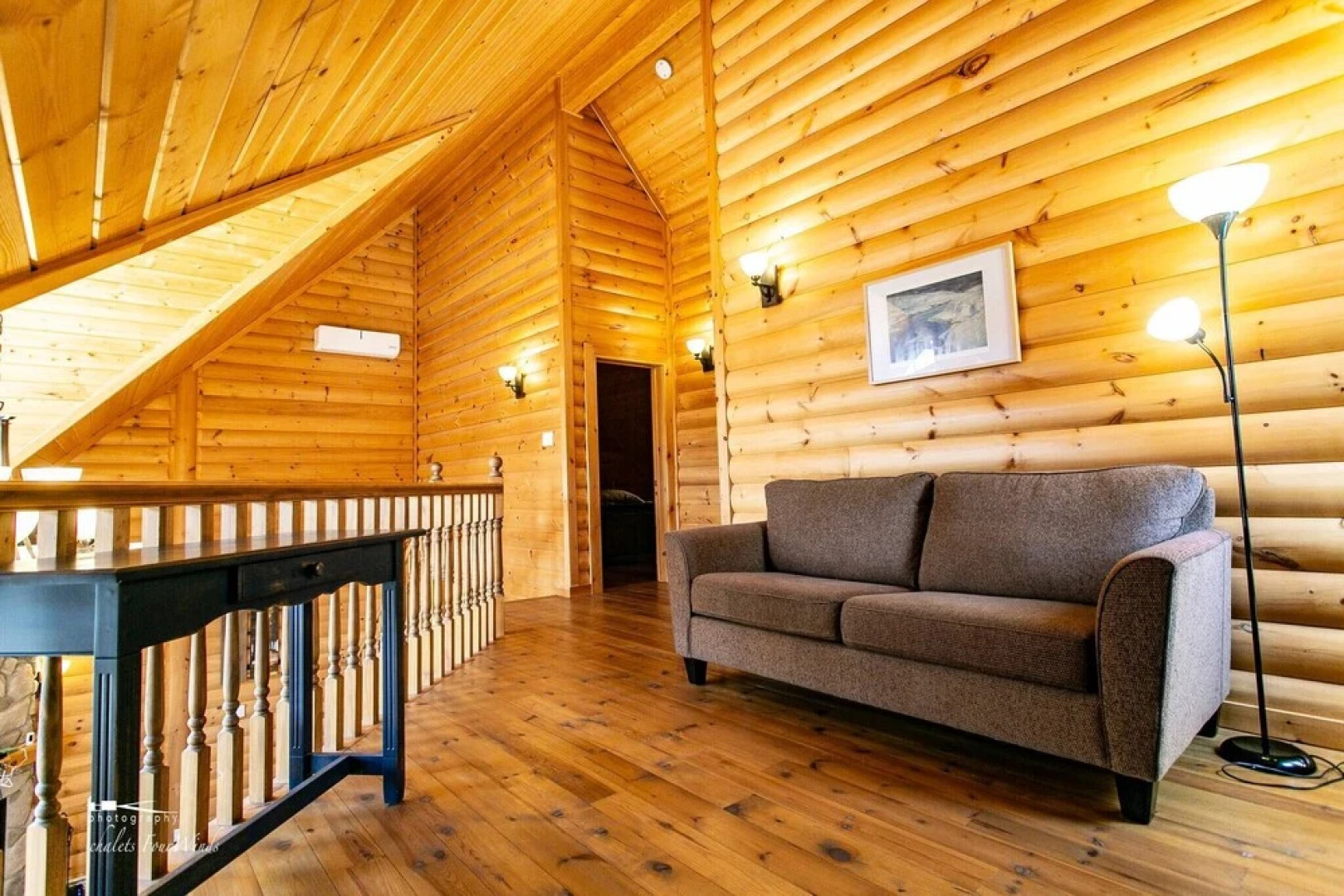 La Casa Kanata - Jacuzzi, Jazz Chardonnay