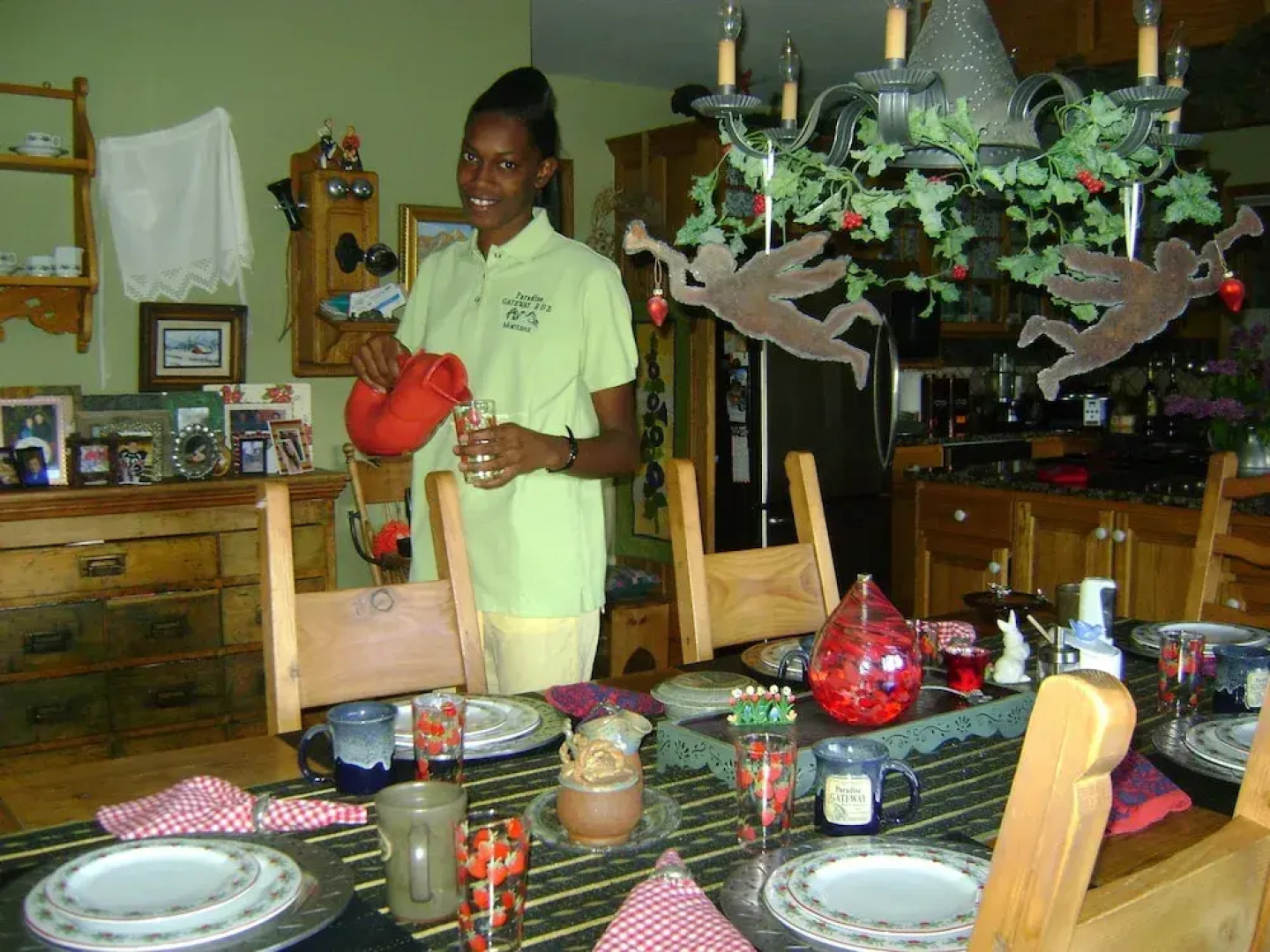 Paradise Gateway B&B and Vacation Homes