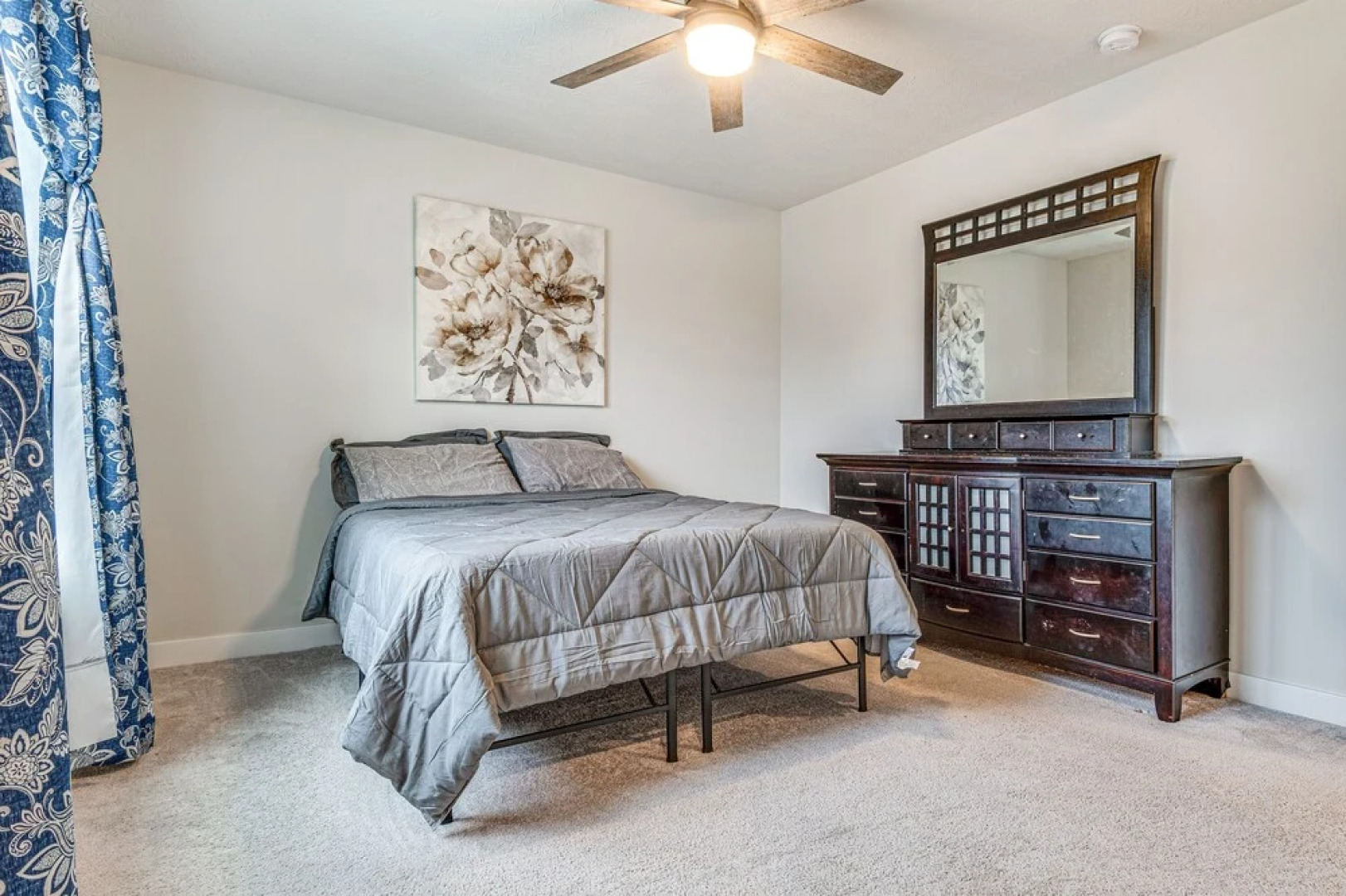 Bright Plainfield Home ~ 14 Mi to Indianapolis!