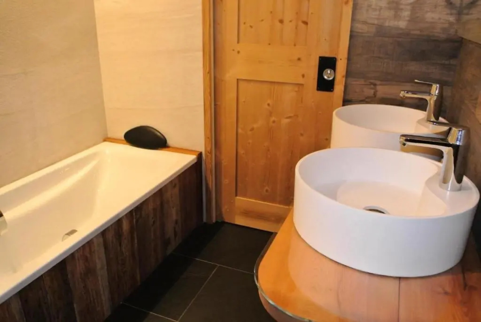 Maison 7 Pieces 12 Personnes Centre Station Proche Pistes 79925