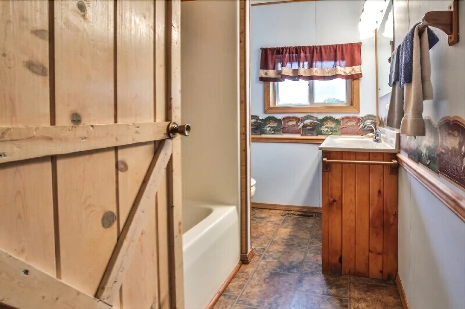 Paton Road 1 - 3 Br Cottage