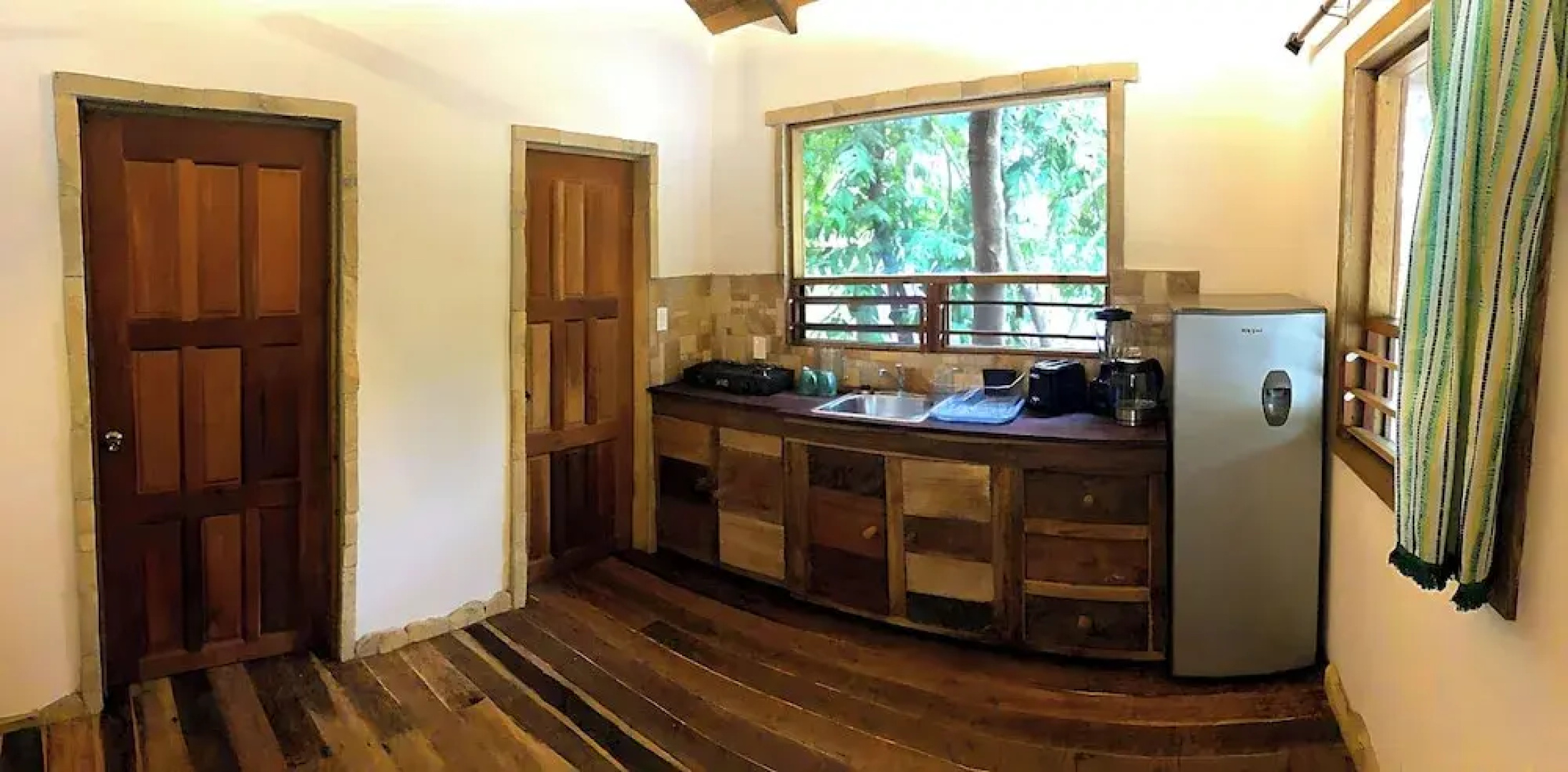 Kin Resort Lodge