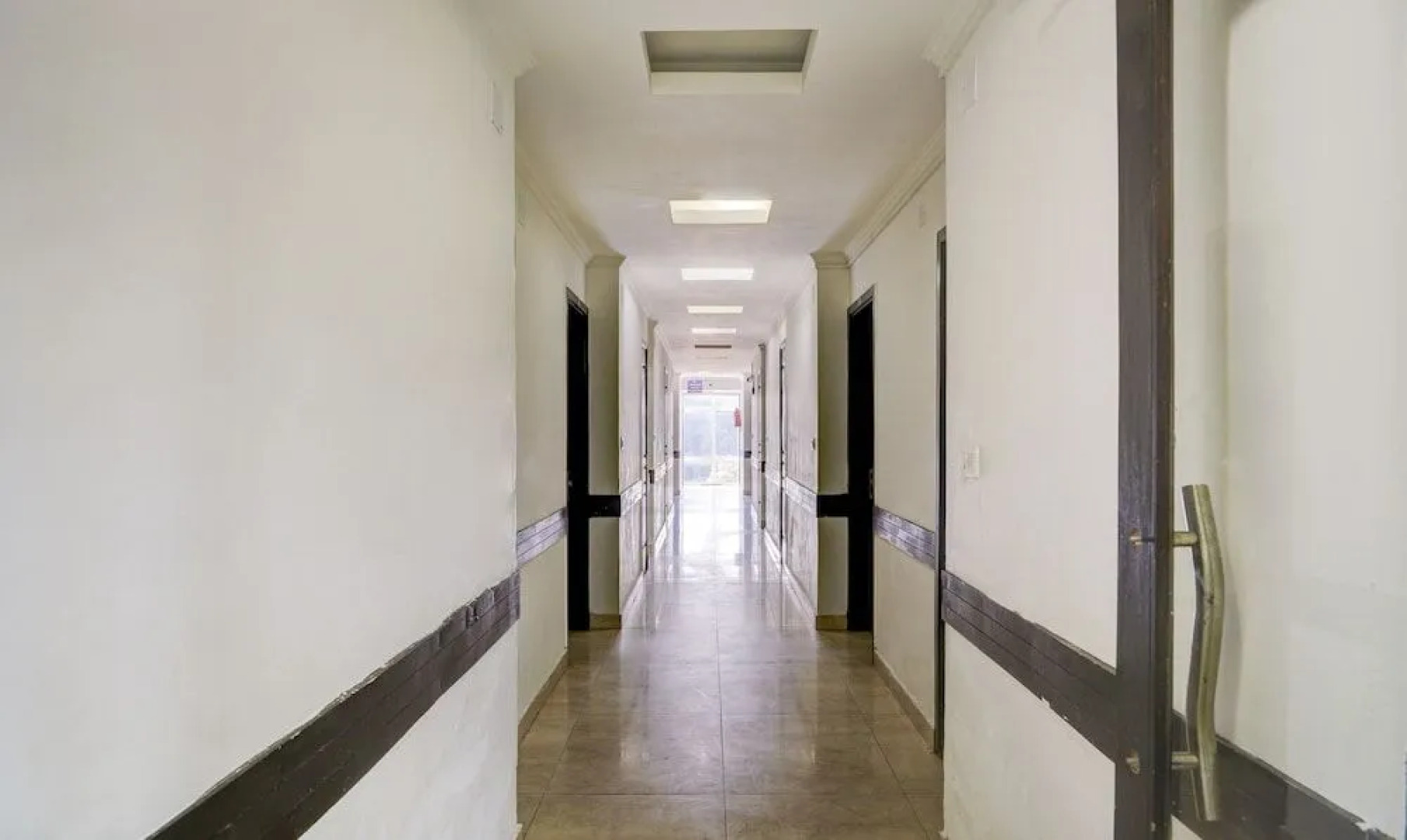 Treebo Trend Royal Mansion