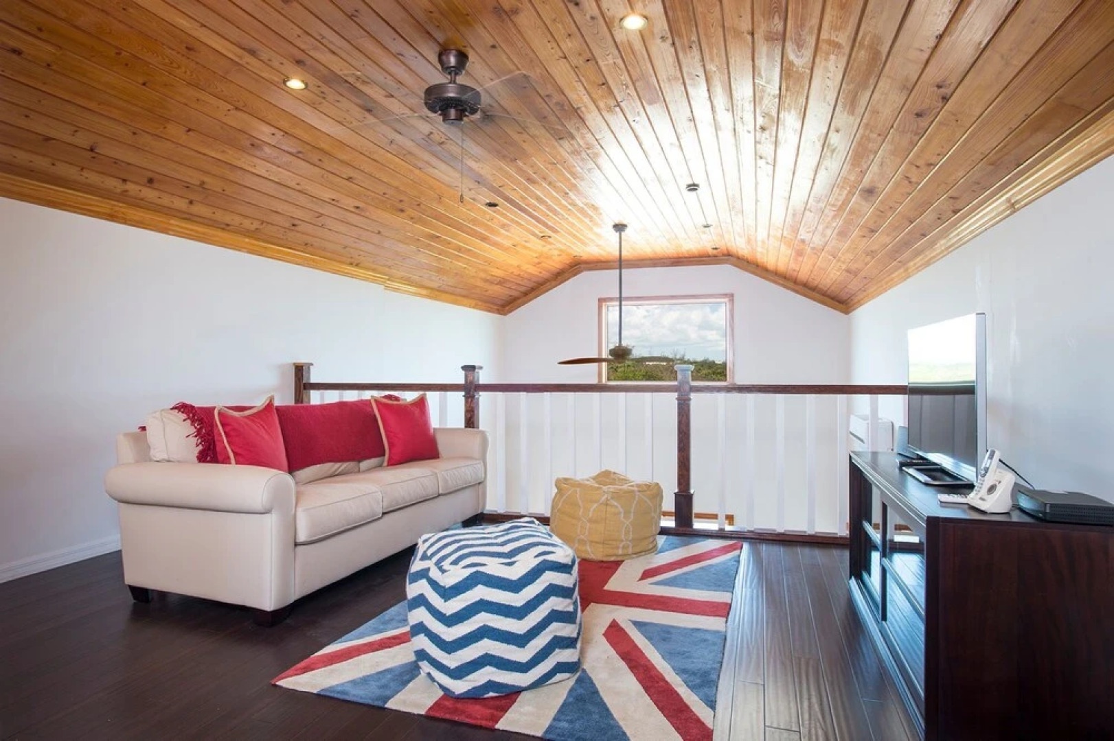 Savannah Hill by Eleuthera Vacation Rentals