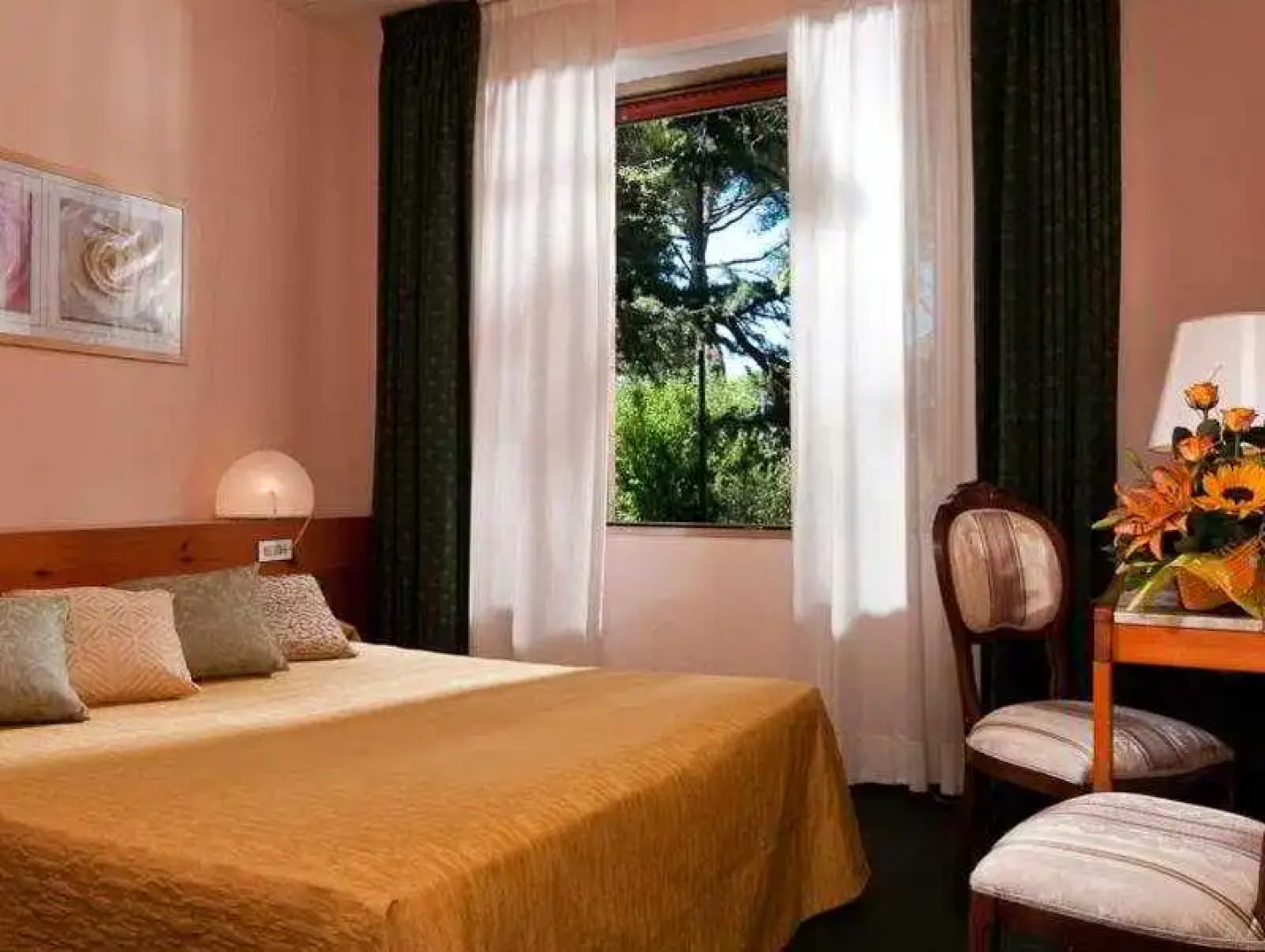 Park Hotel California