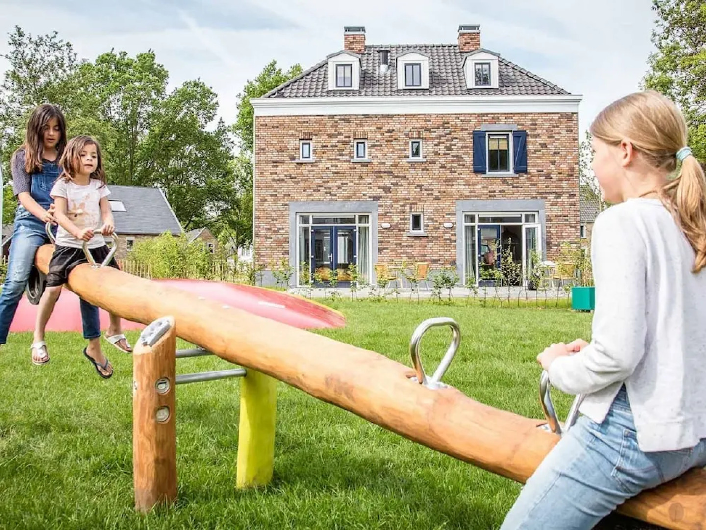 Luxurious Villa Only 4 km. From Maastricht