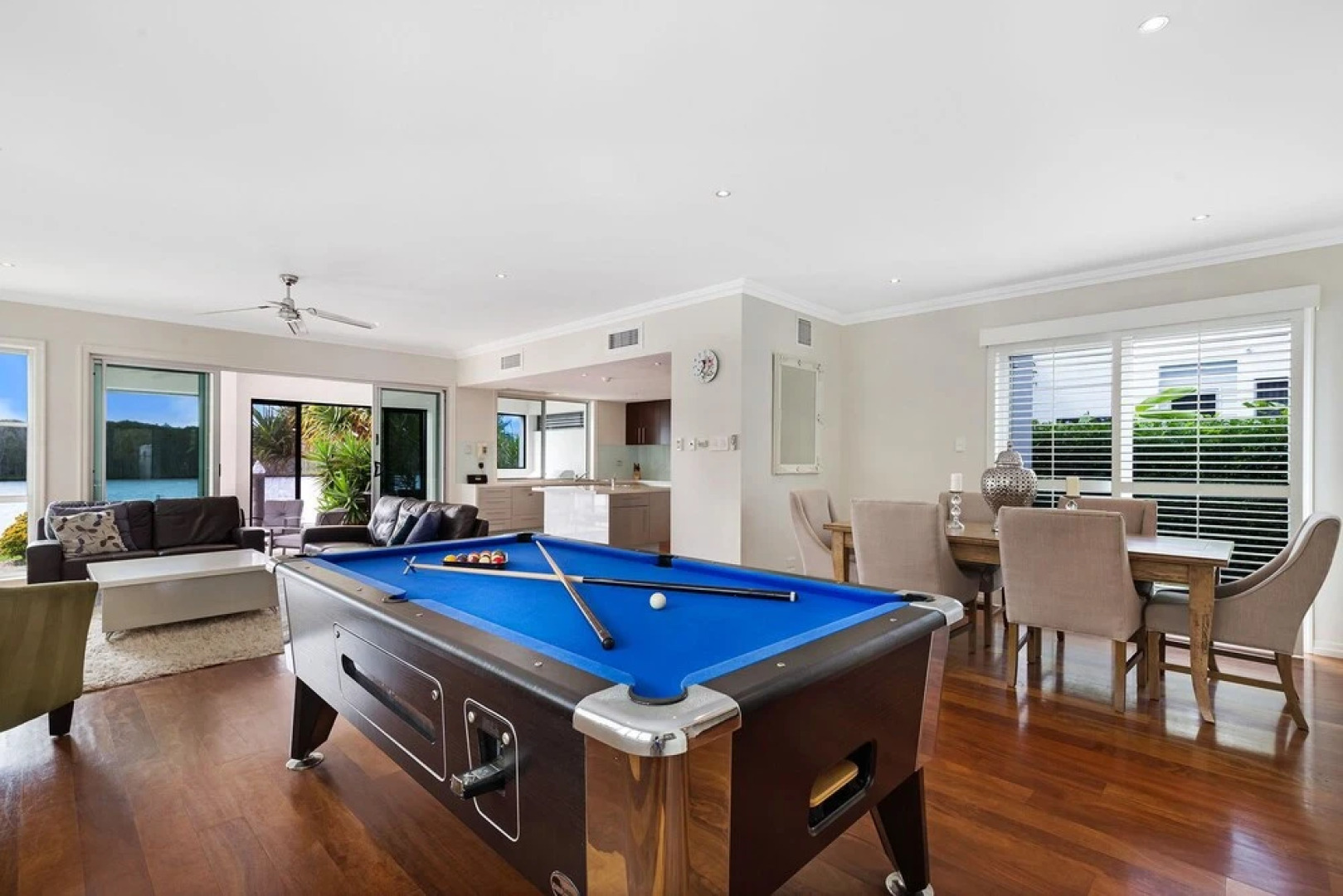 Riverview Luxury Retreat