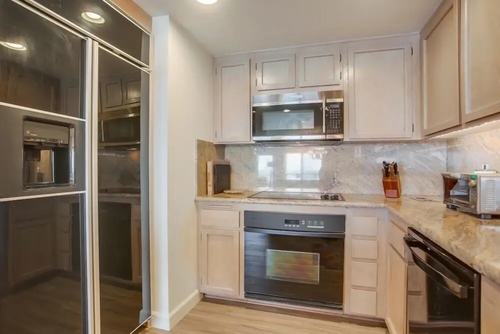 Family Friendly Nautical-themed Condo With Oceanfront Patio Ss121 by Redawning