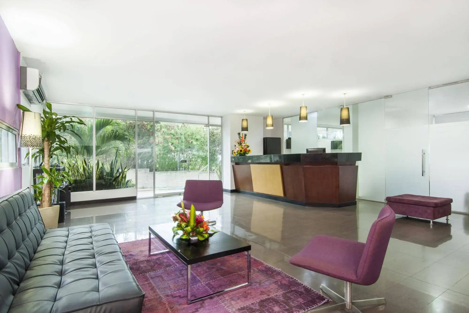 Travelers Atlantis Suites
