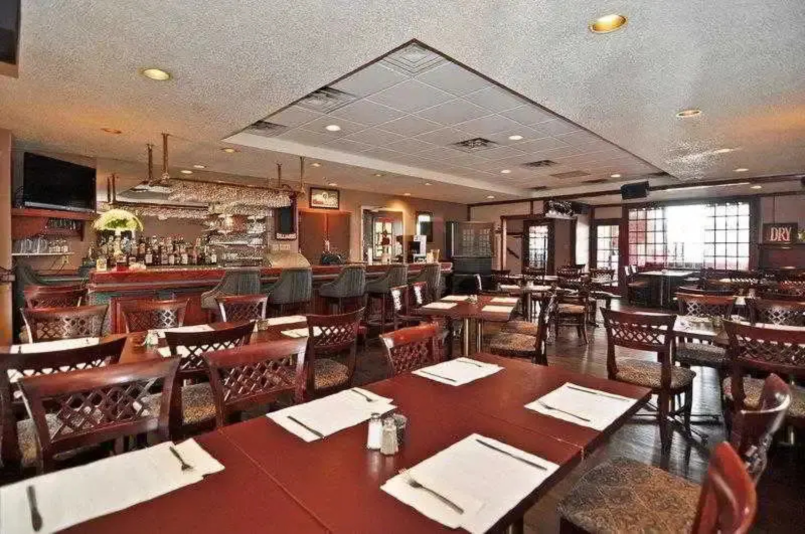 Best Western Plus Manoir Adelaide