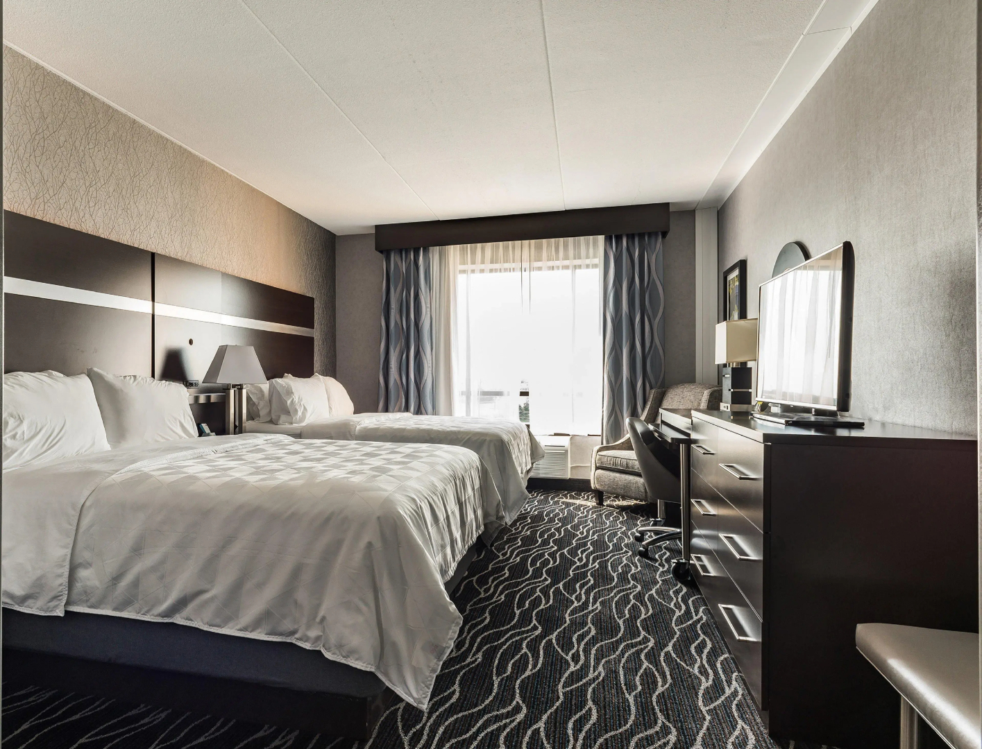 Holiday Inn & Suites - Joliet Southwest by IHG
