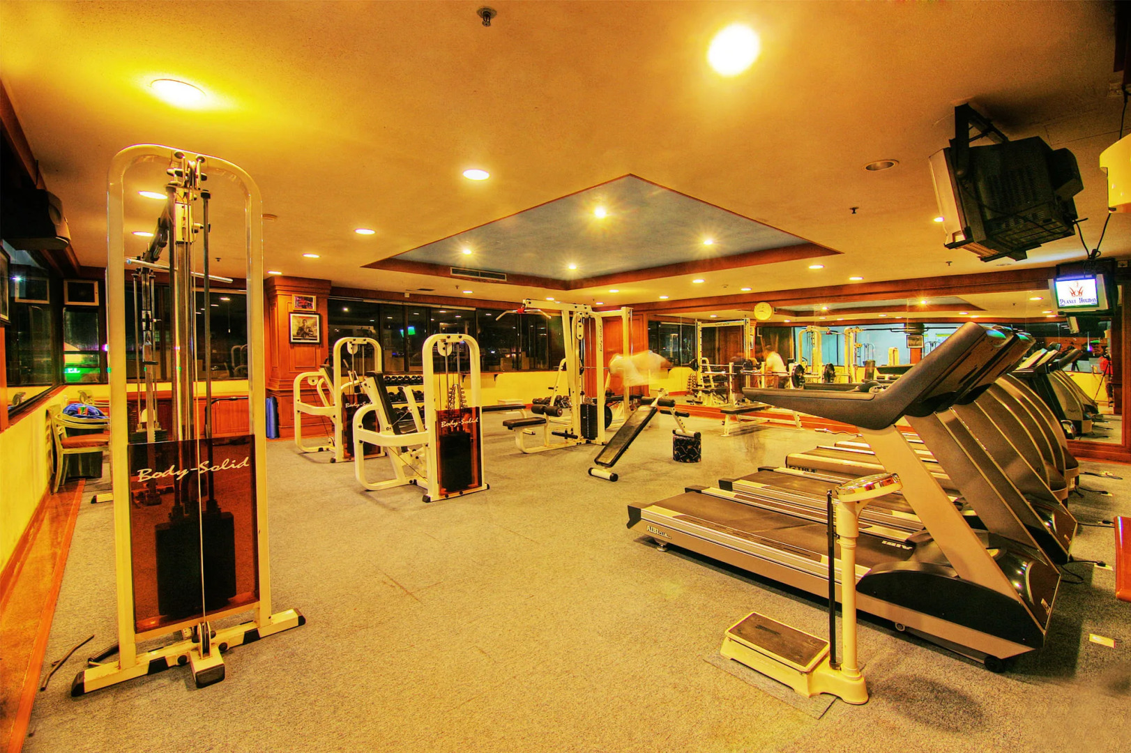 Planet Holiday Hotel & Residence