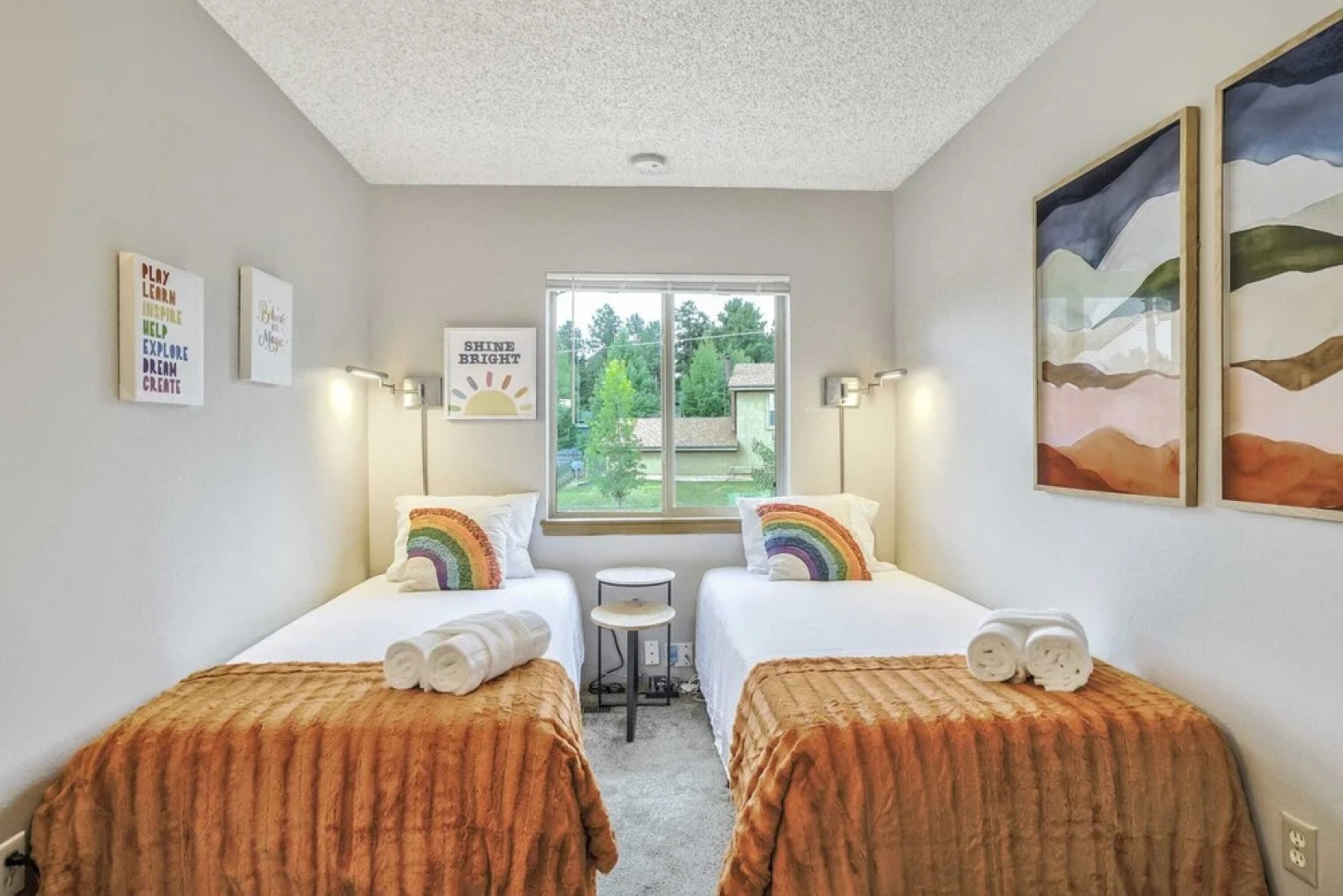 3brmountains & Hot Tubbring The Family