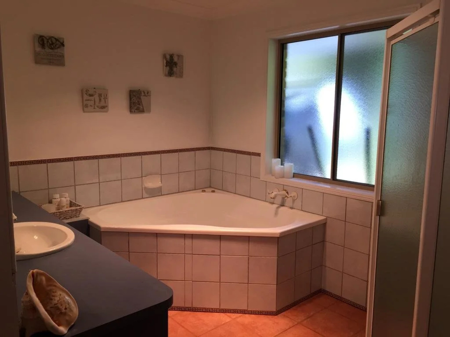 Sunshine Coast Tropical Getaway