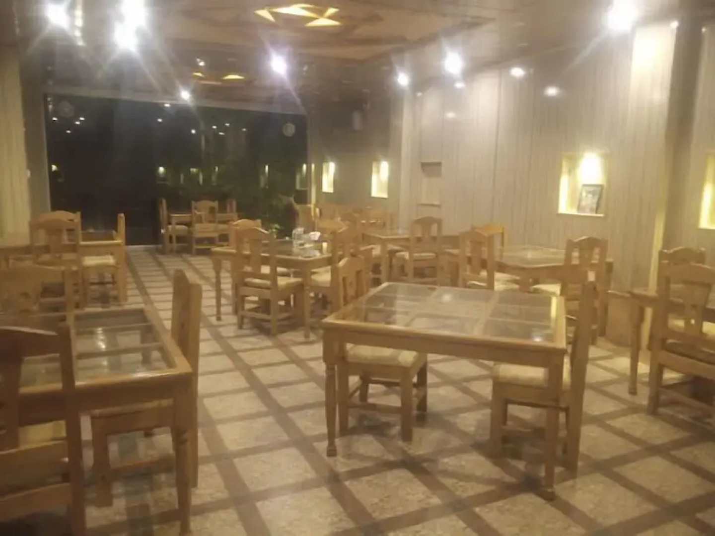 Dumani Inn Hotel And Restaurant