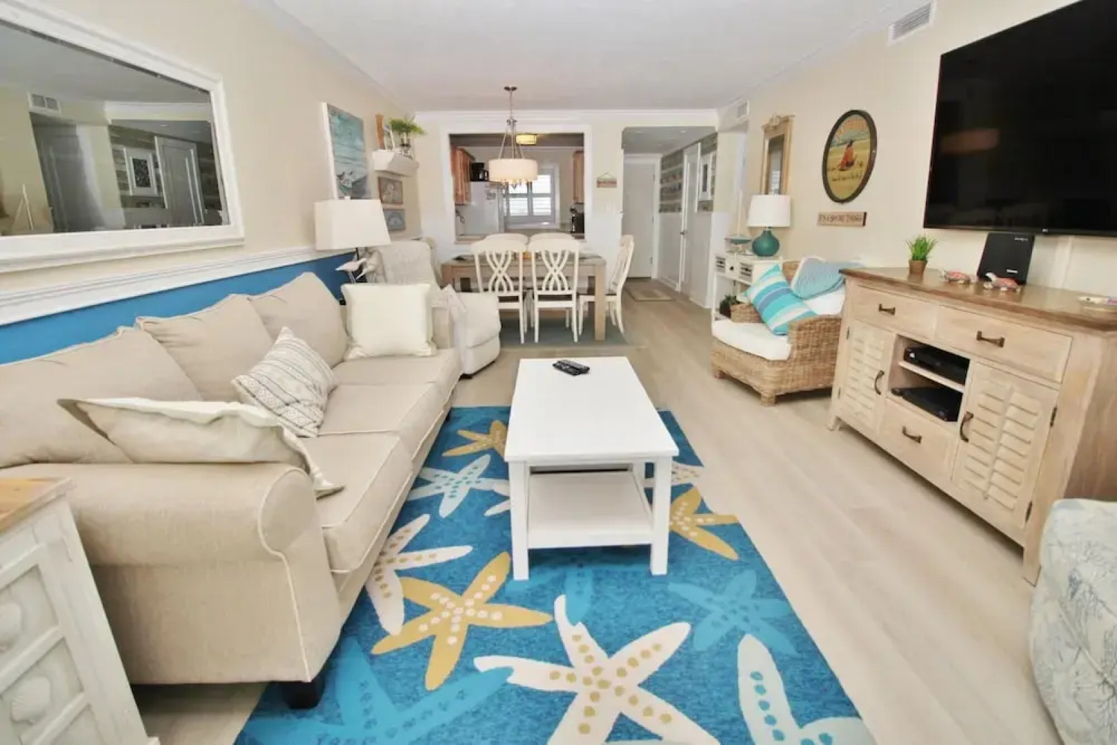 Sea Coast Gardens II 402