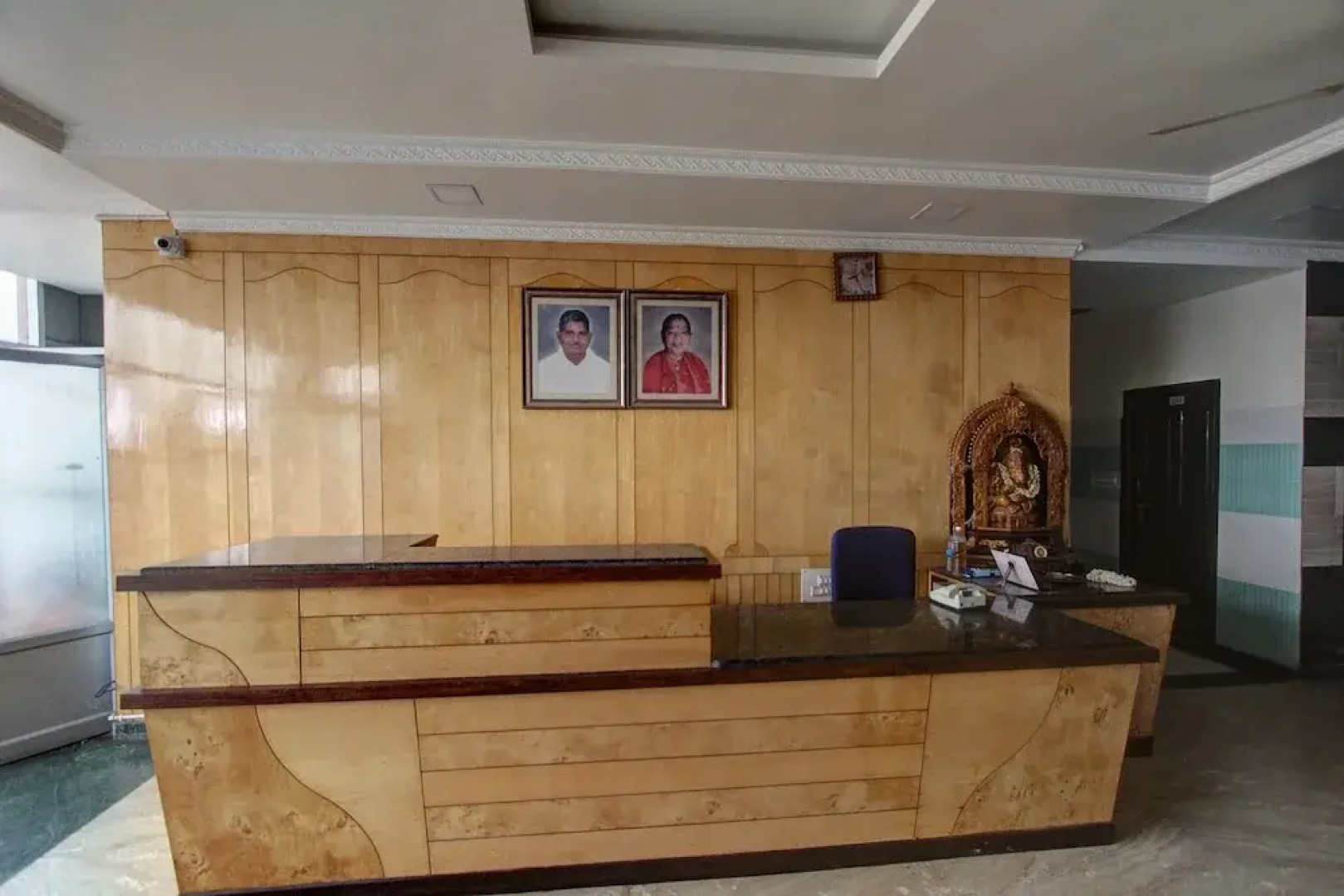 SPOT ON 29404 Kruthika Comforts