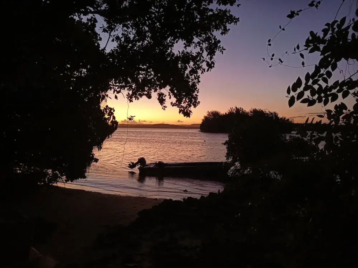 Mahina Lodge