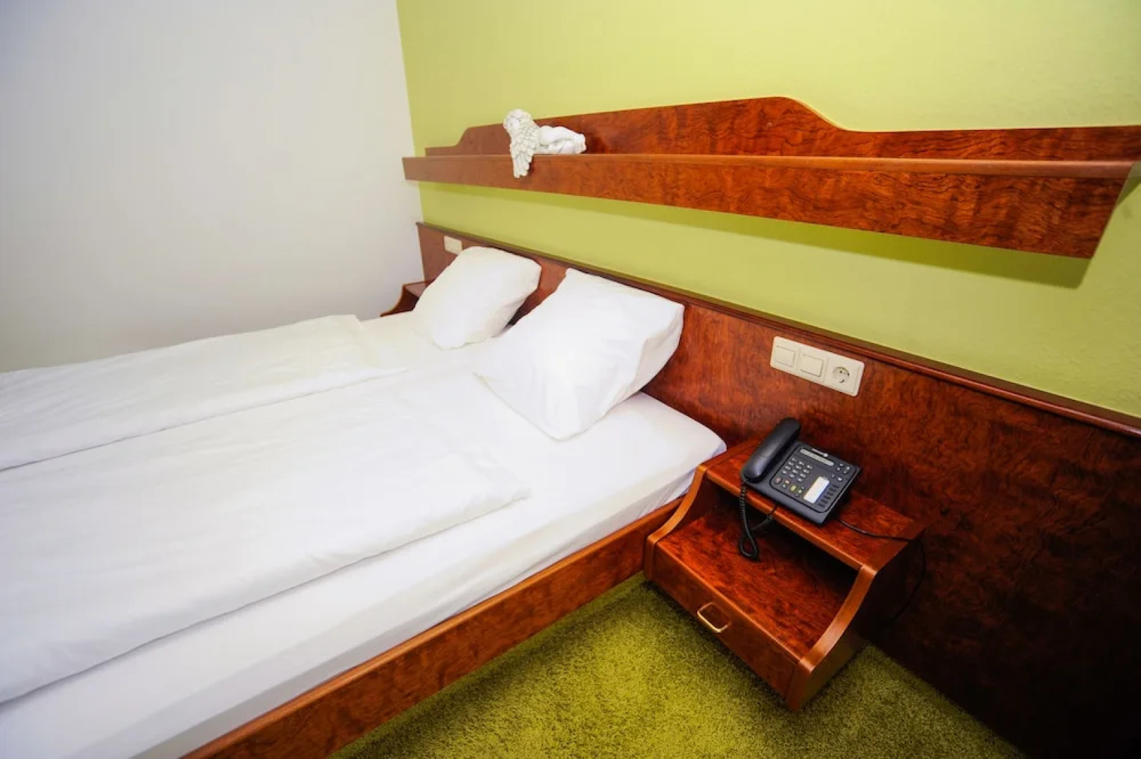 HotelRestaurant Walker