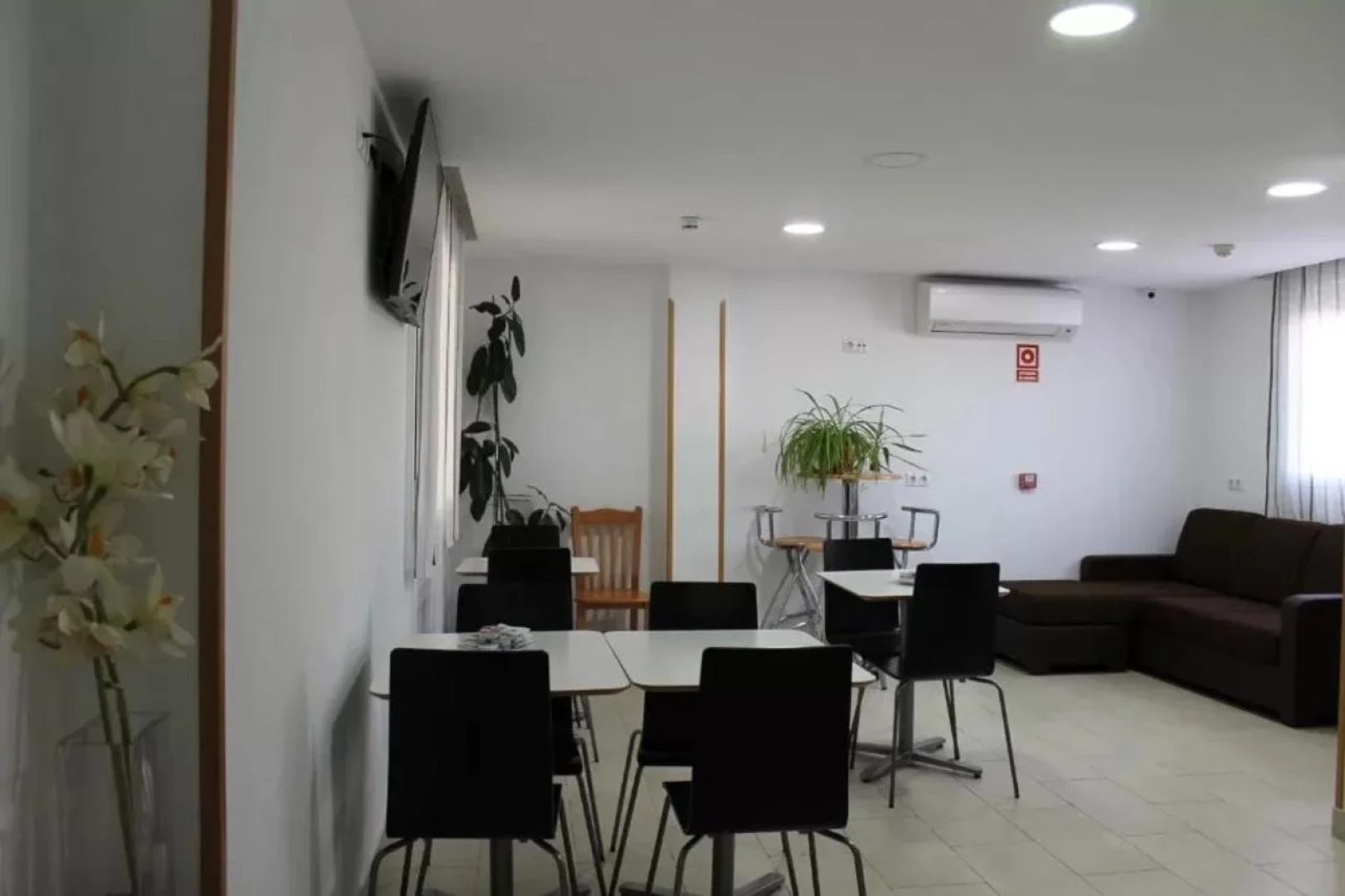 Hotel Barajas Plaza Madrid