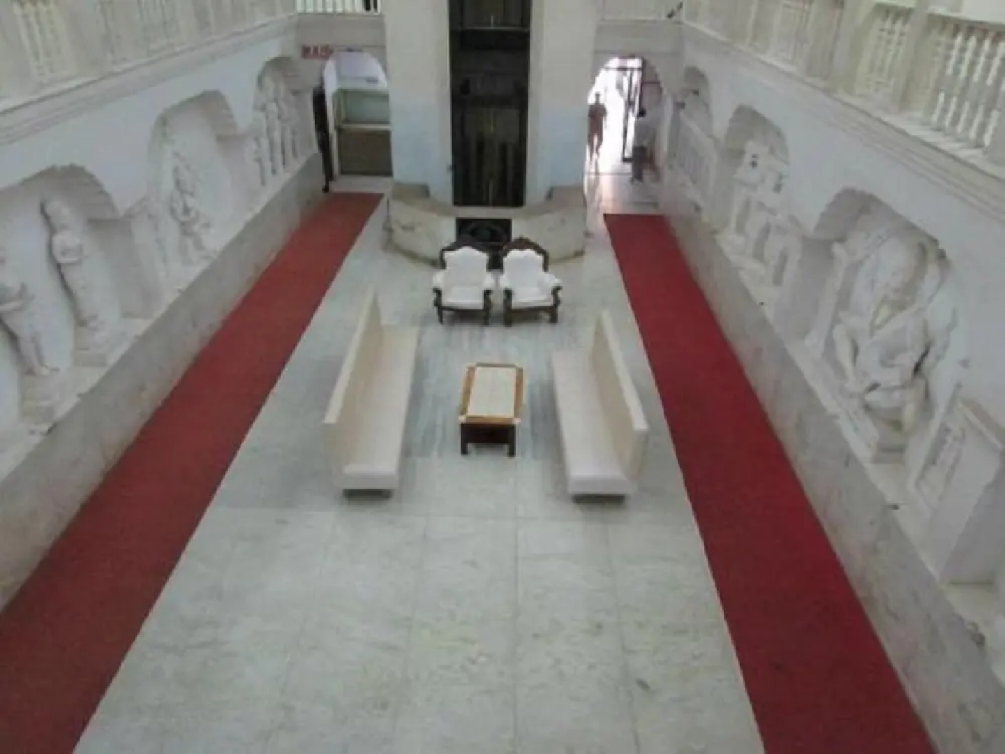 Iroomz Shanbhag Towers International