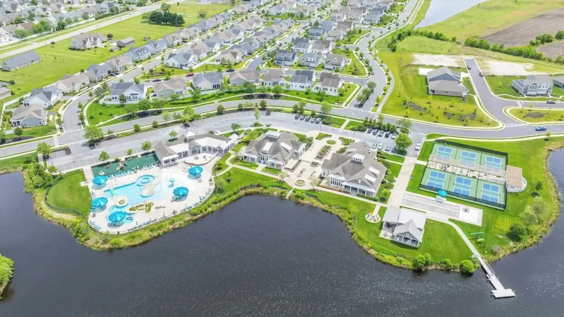 Wild Air Getaway For 12!