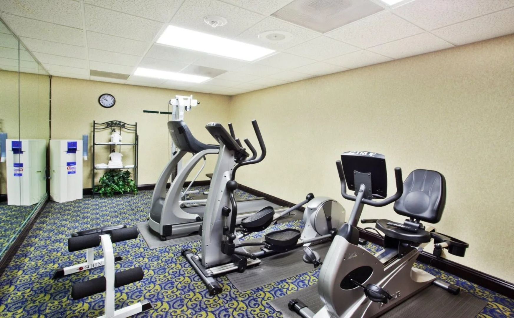 Holiday Inn Express & Suites Atlanta N-Perimeter Mall Area by IHG
