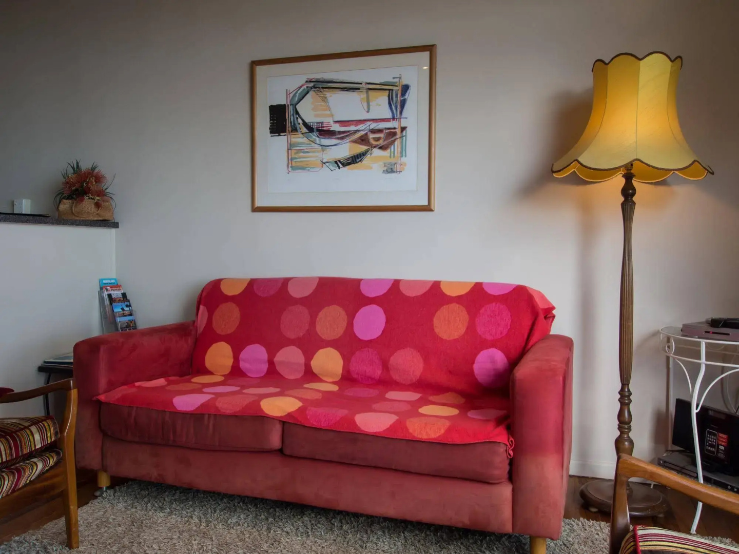 Cable Bay Stays – Golden Sand and Driftwood Beachfront Accommodation