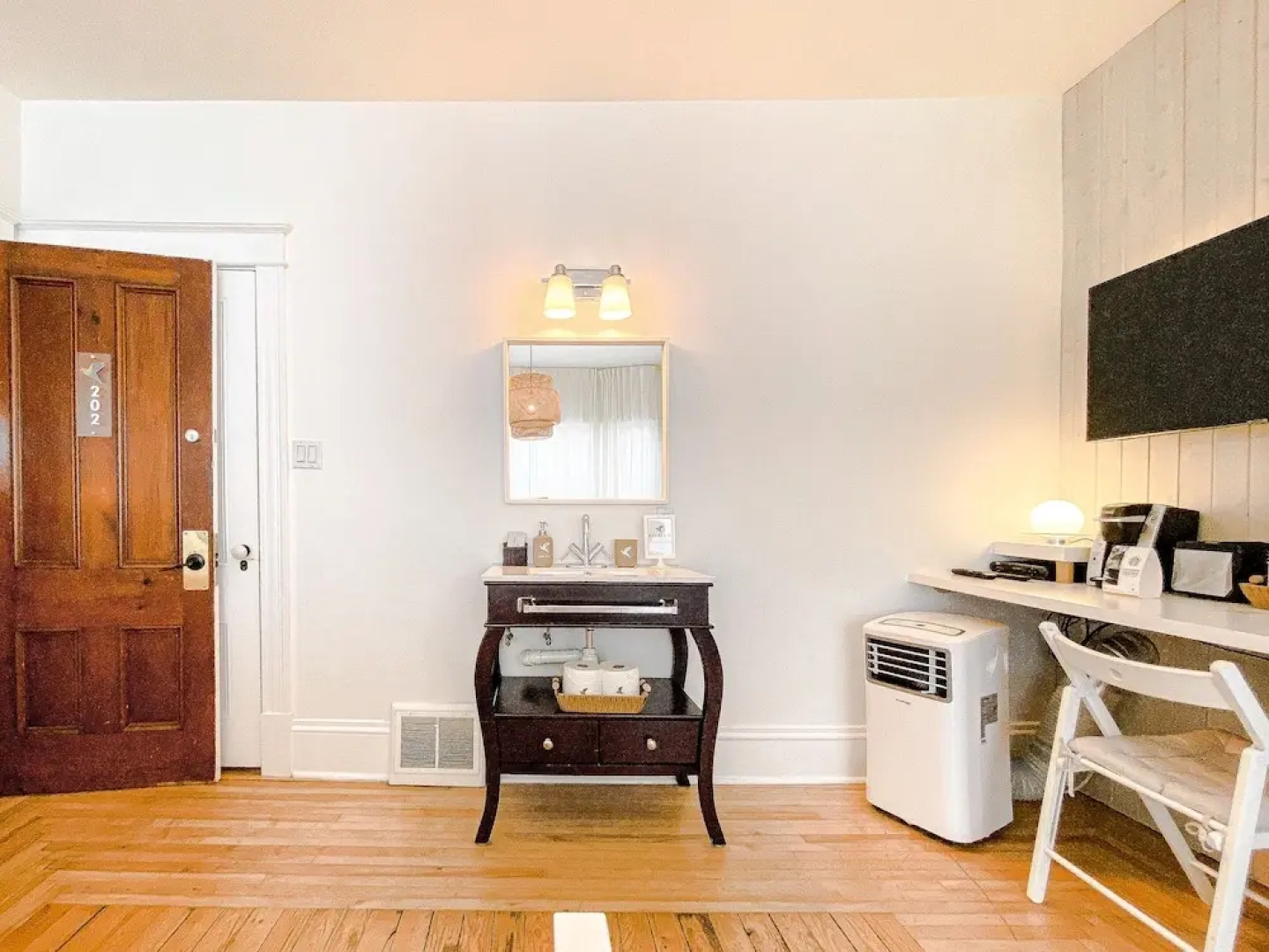 Bower on Main by Bower Hotels & Suites