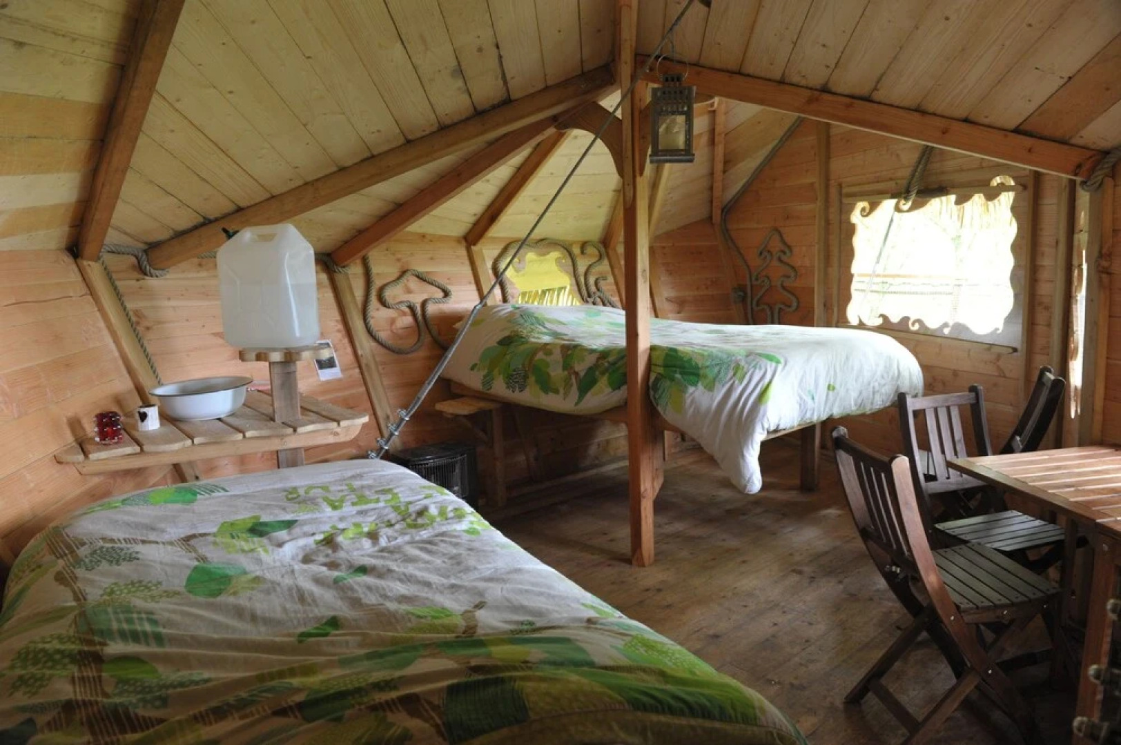 Les Cabanes De Fontaine