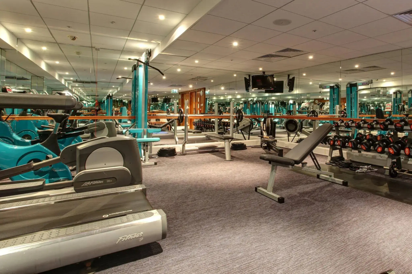 Отель B&B Hotel London Heathrow