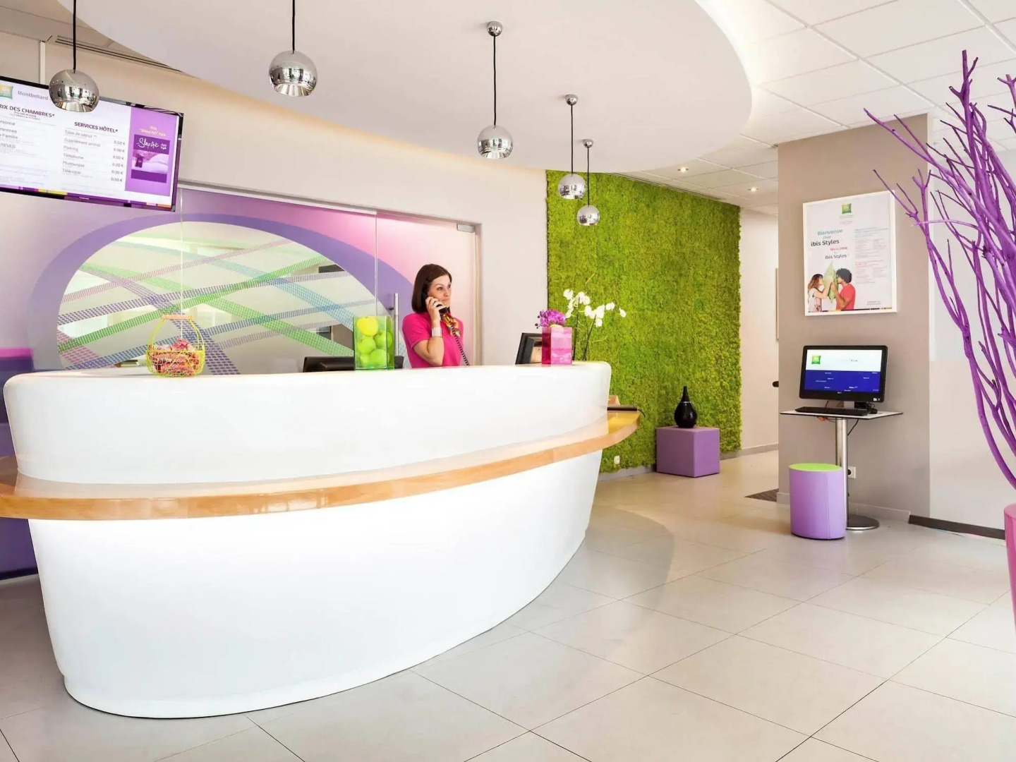 ibis Styles Montbeliard Centre Velotte