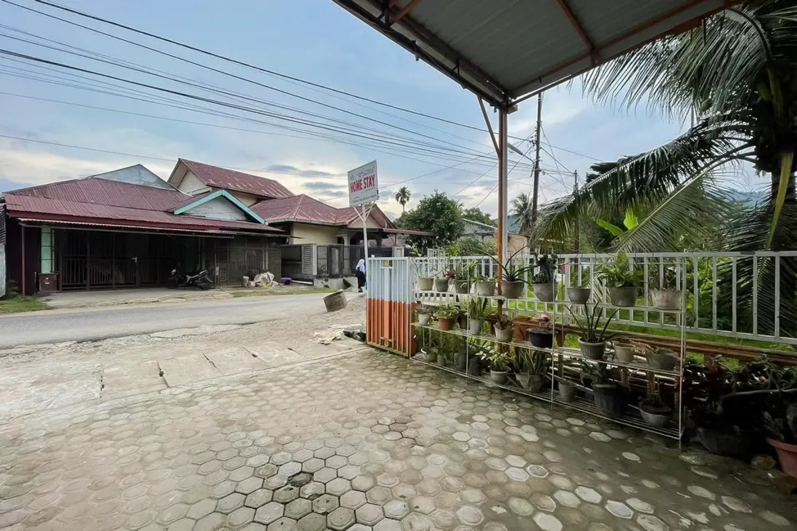 Fazira Homestay Syariah RedPartner Pandan
