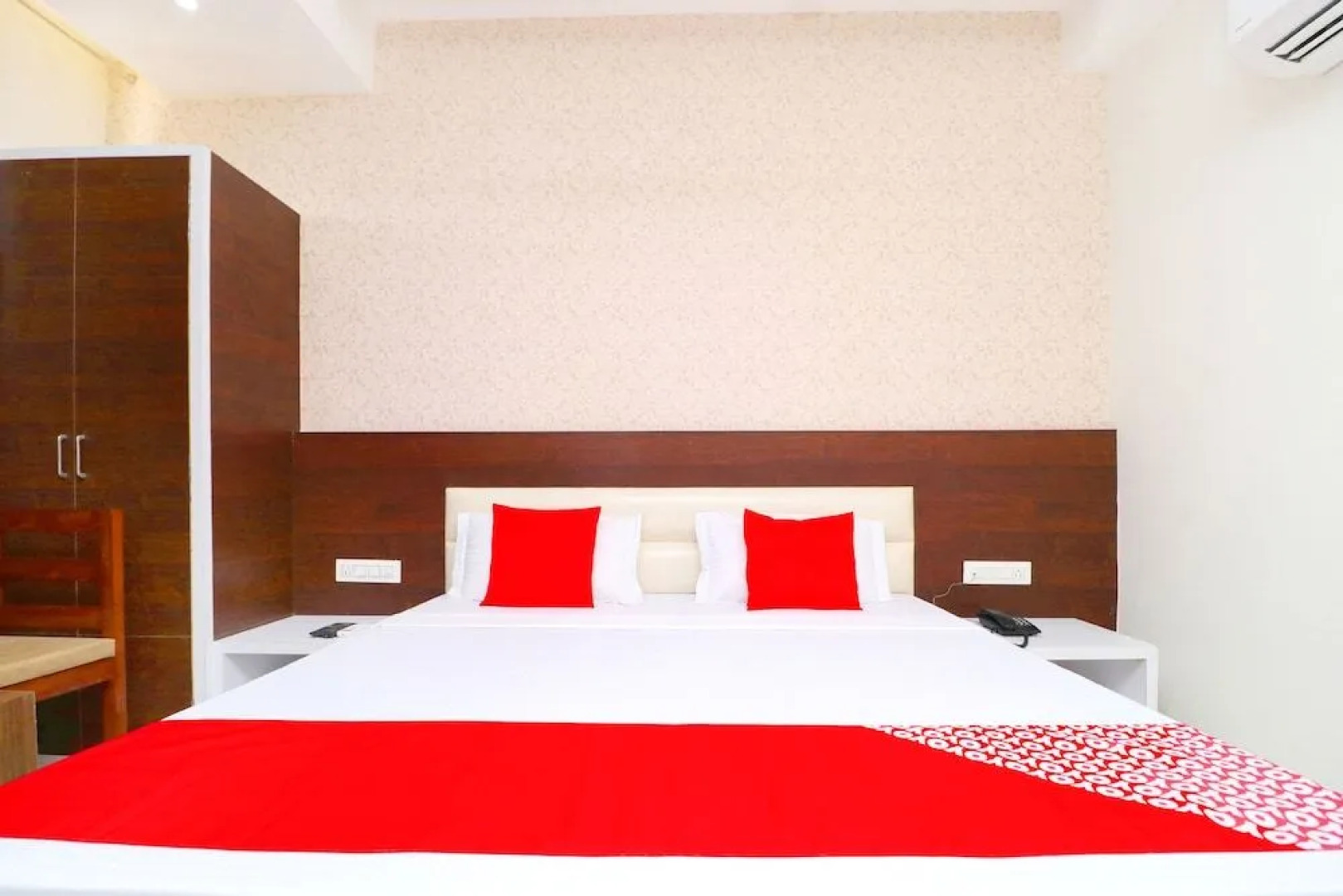 Oyo 43132 Hotel Dreamland