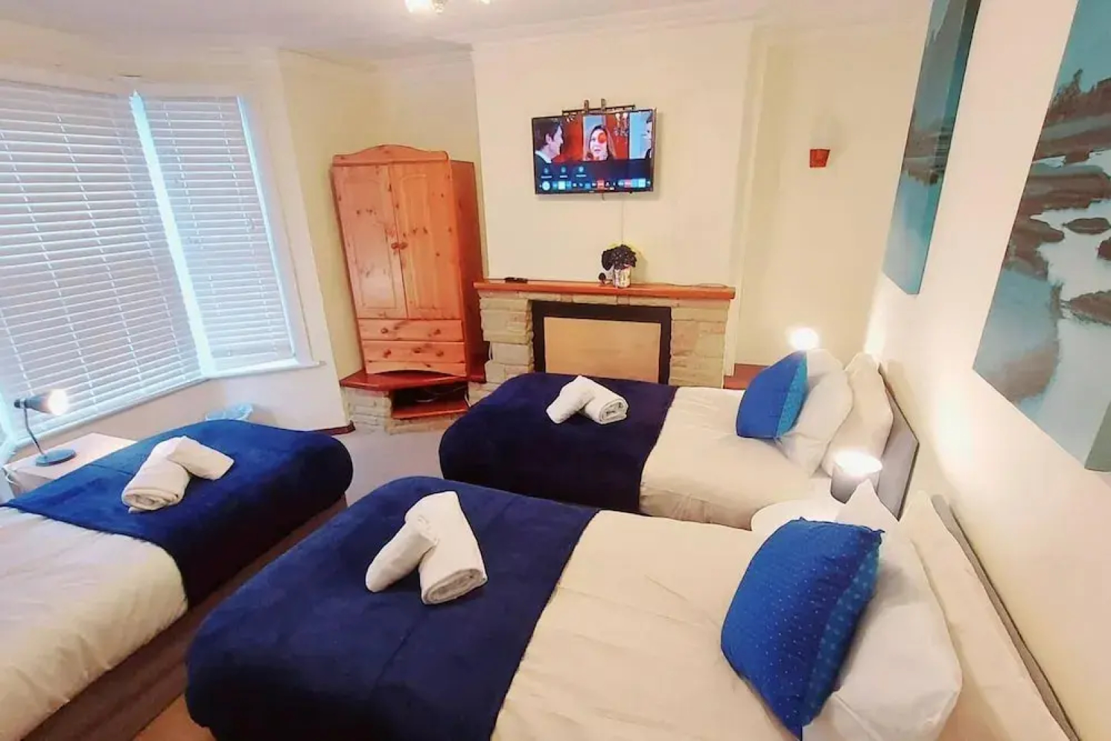 Garfield Villa-beautiful 4-bed House in Gillingham