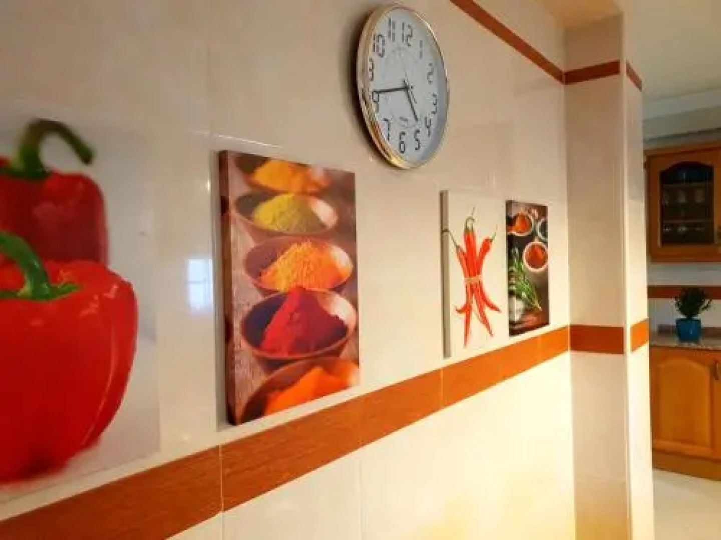 DOWNTOWN-Guest House