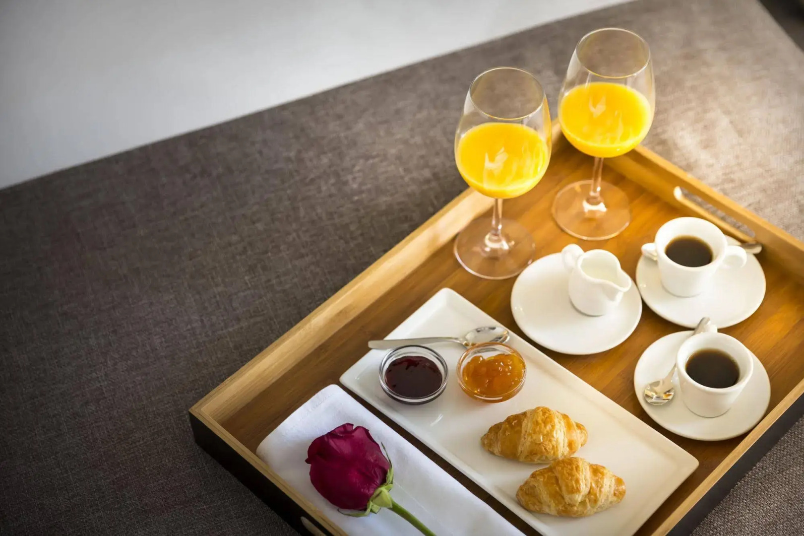 Hotel Feral – Все включено Light