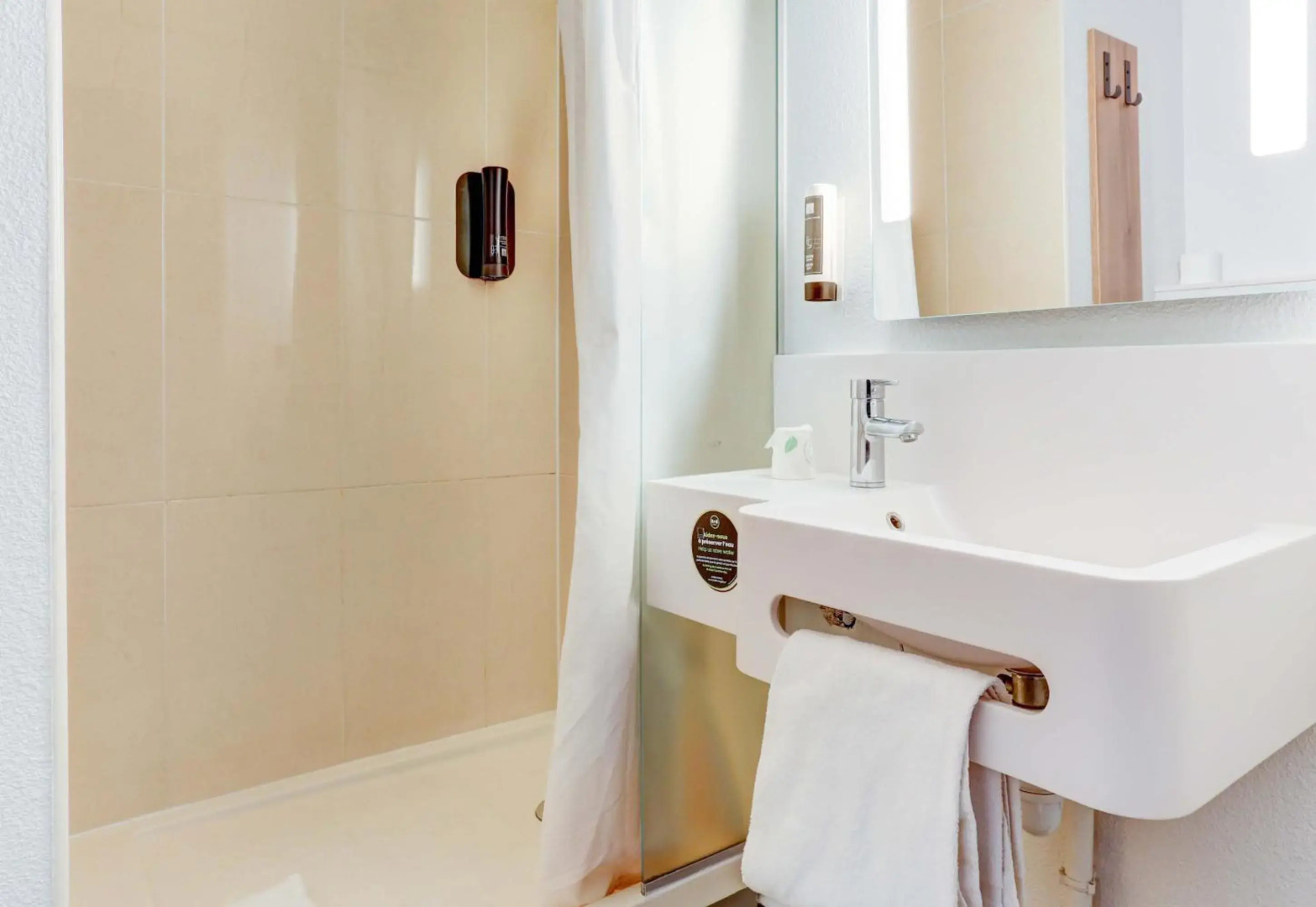 B&B HOTEL Reims Bezannes