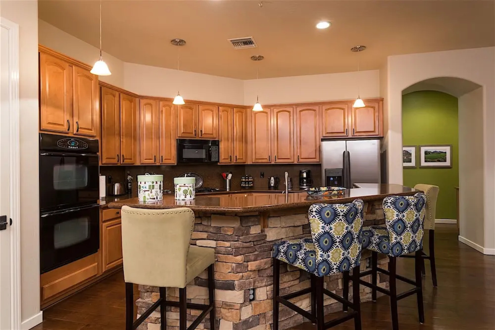 Palm Valley 4 BR by Casago