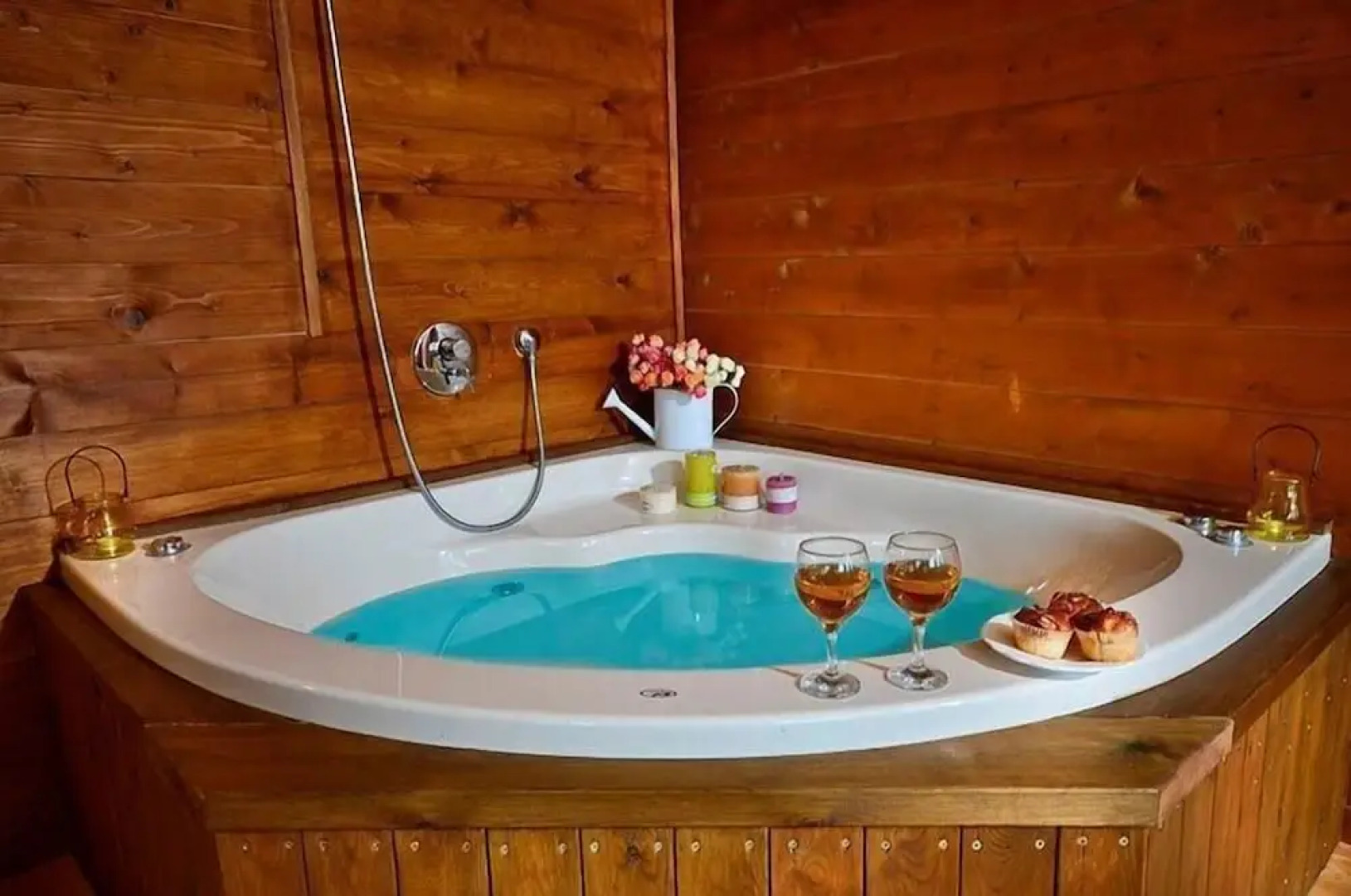 Vilabakfar- Country Style Villa