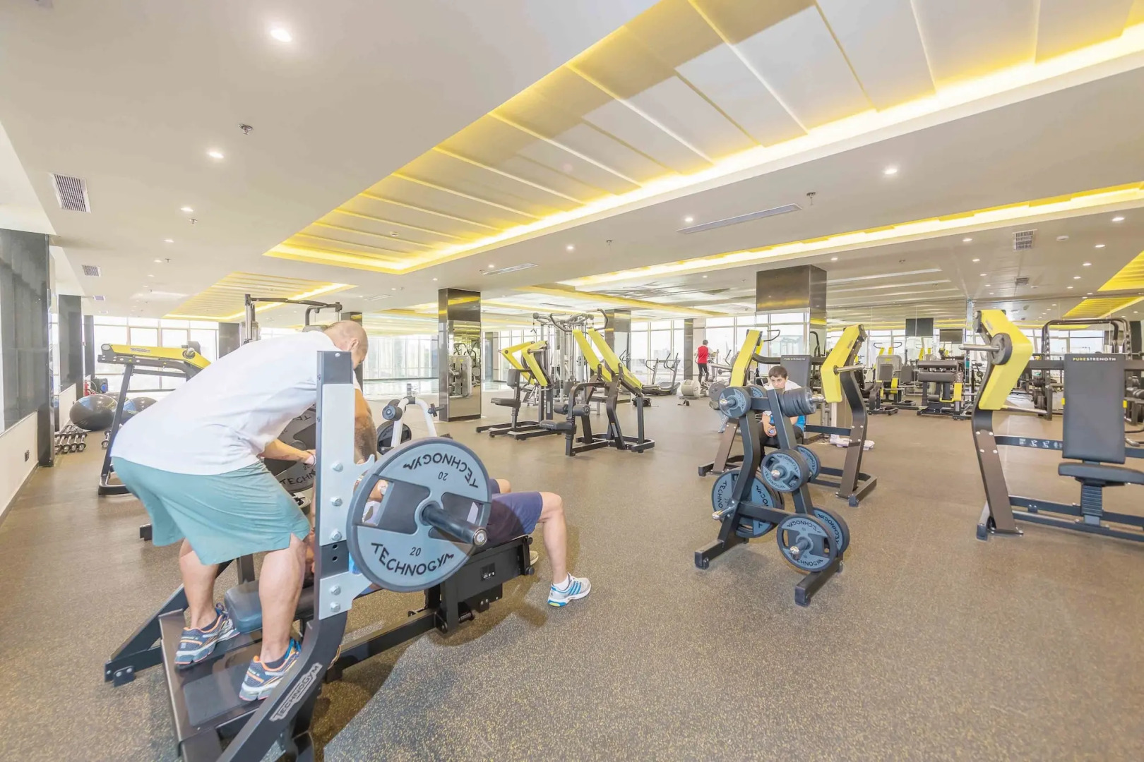 Bayat Hotels Company