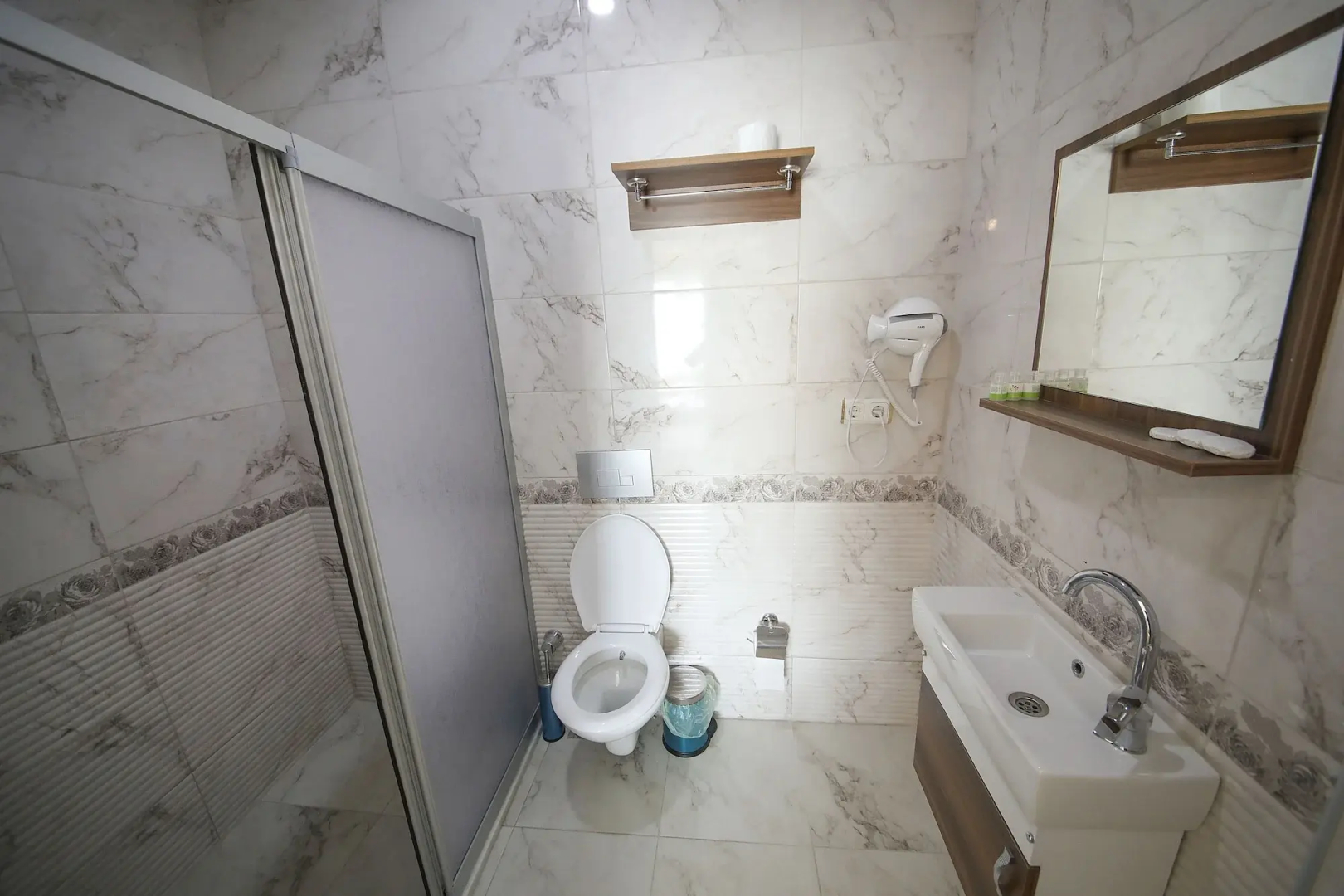 Delbab Hotel