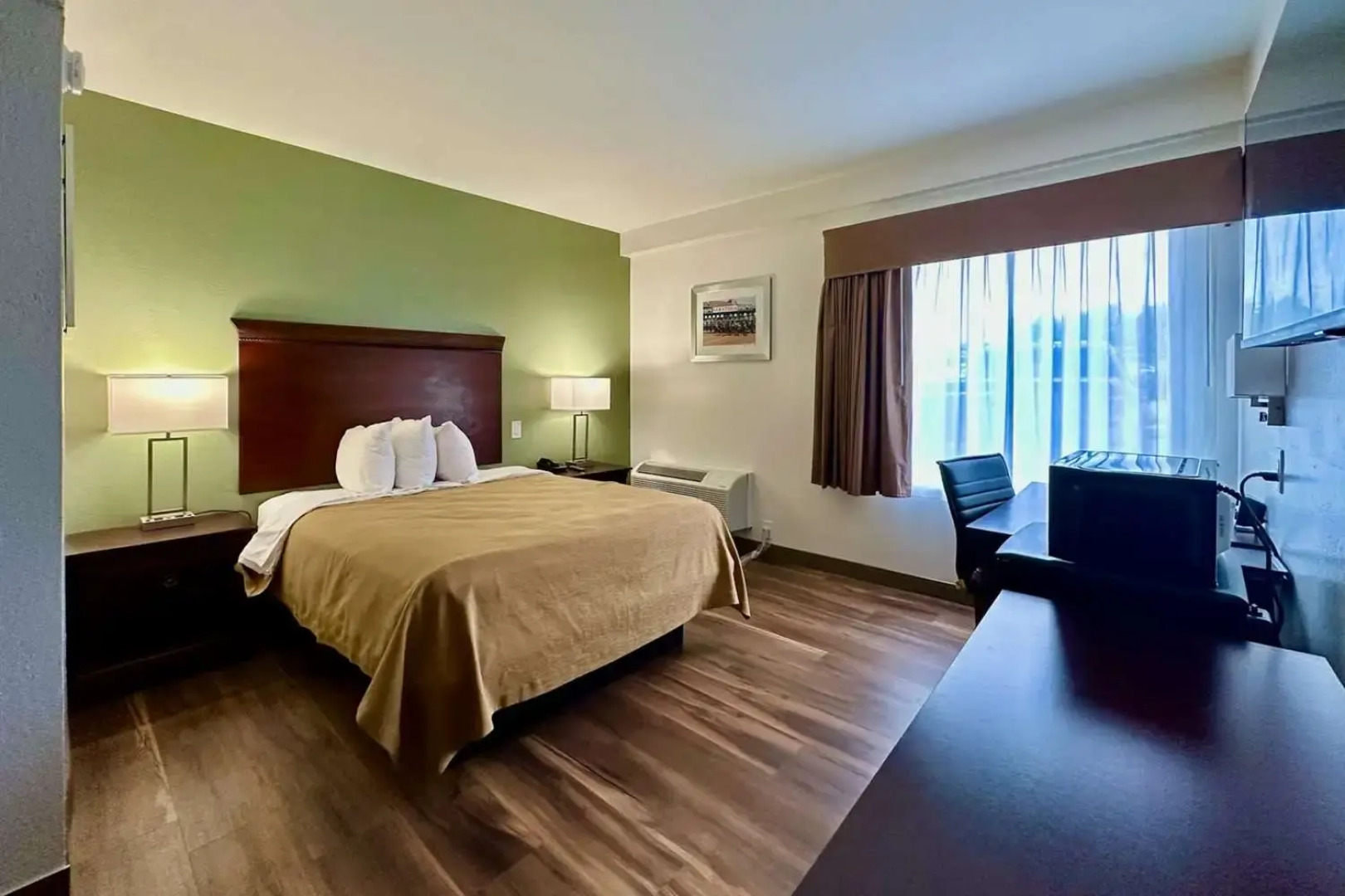 Quality Inn & Suites Albany Airport