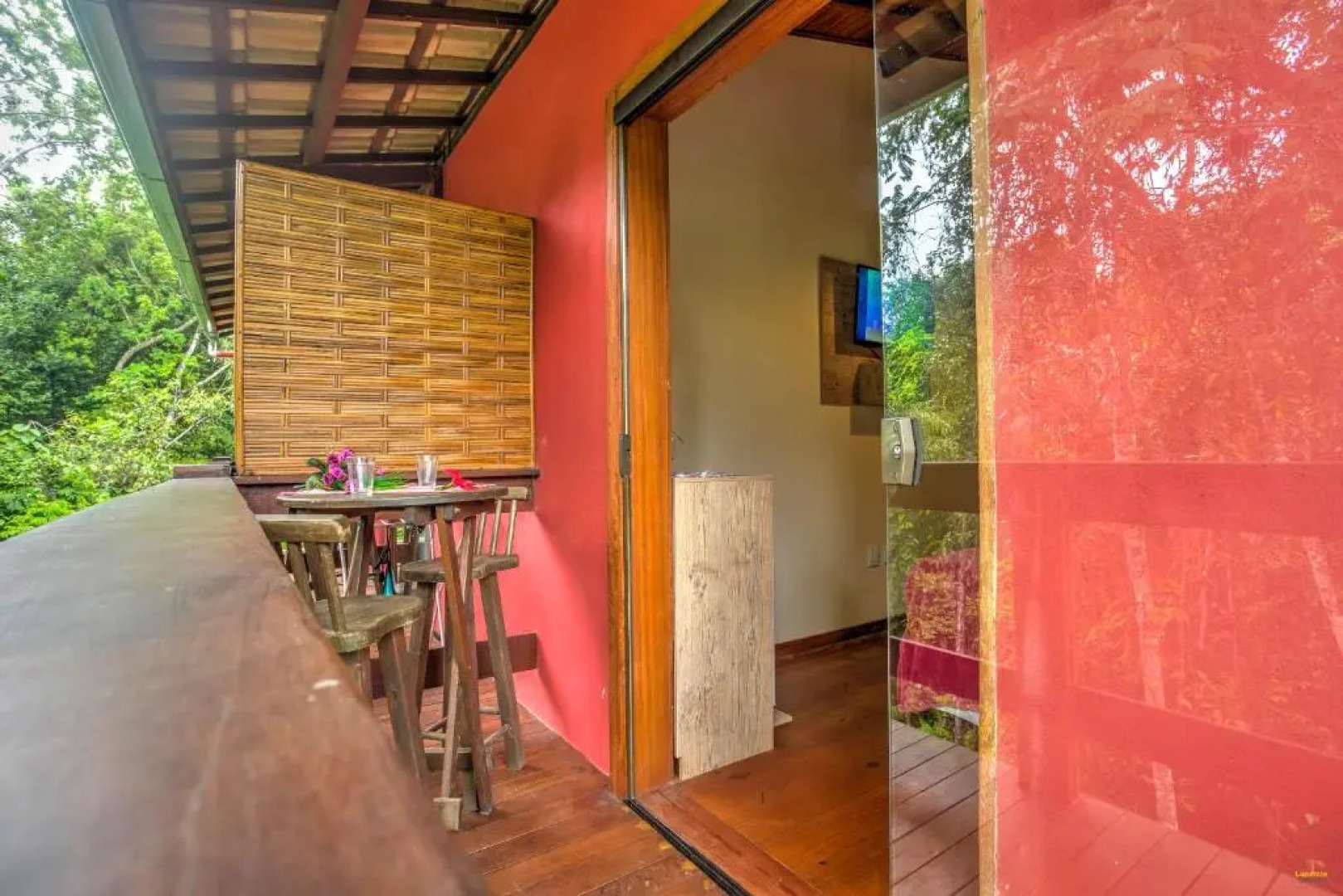 I9 Embau Flats & Suites