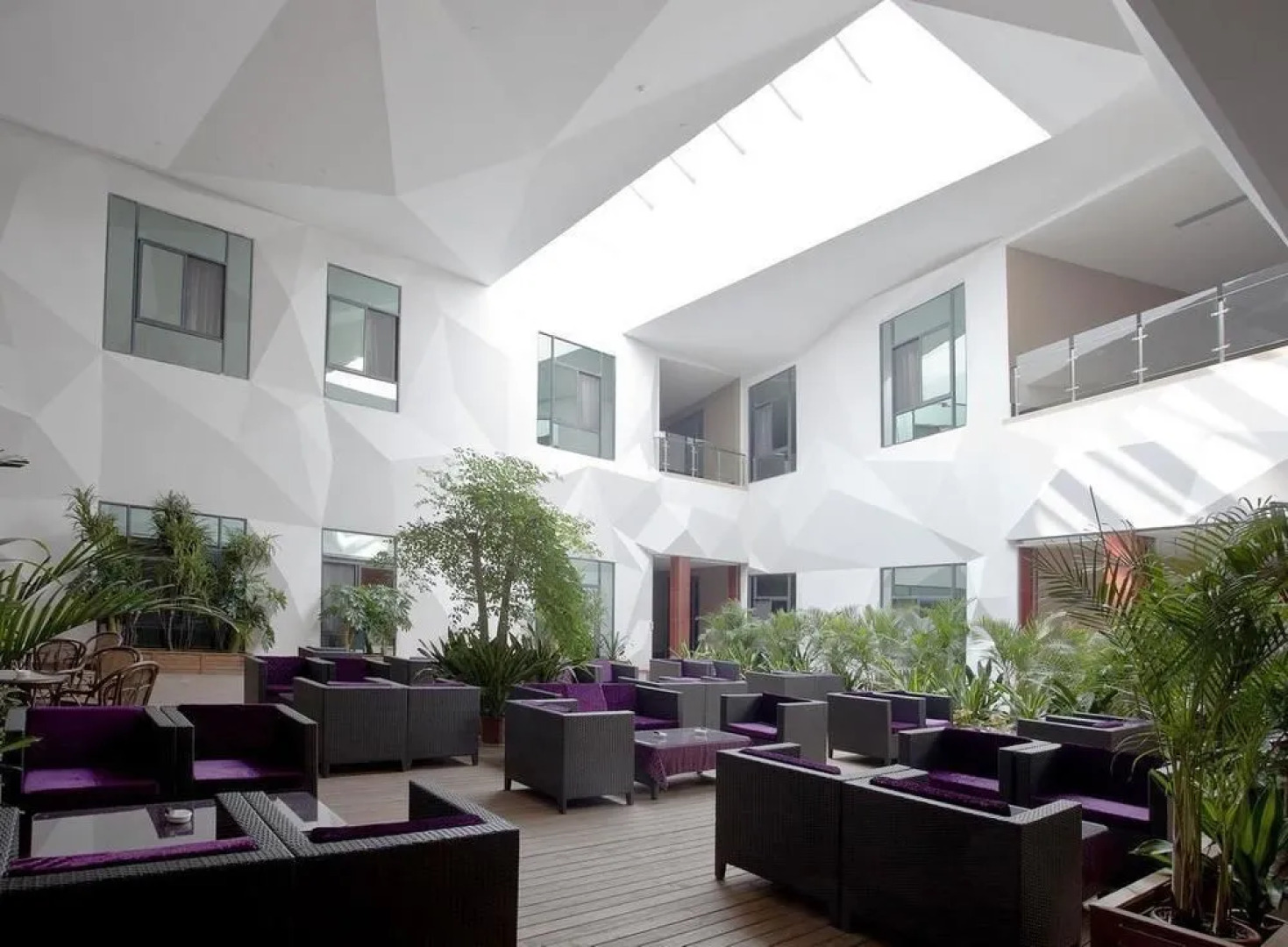 Heroicness Intercontinental Hotel