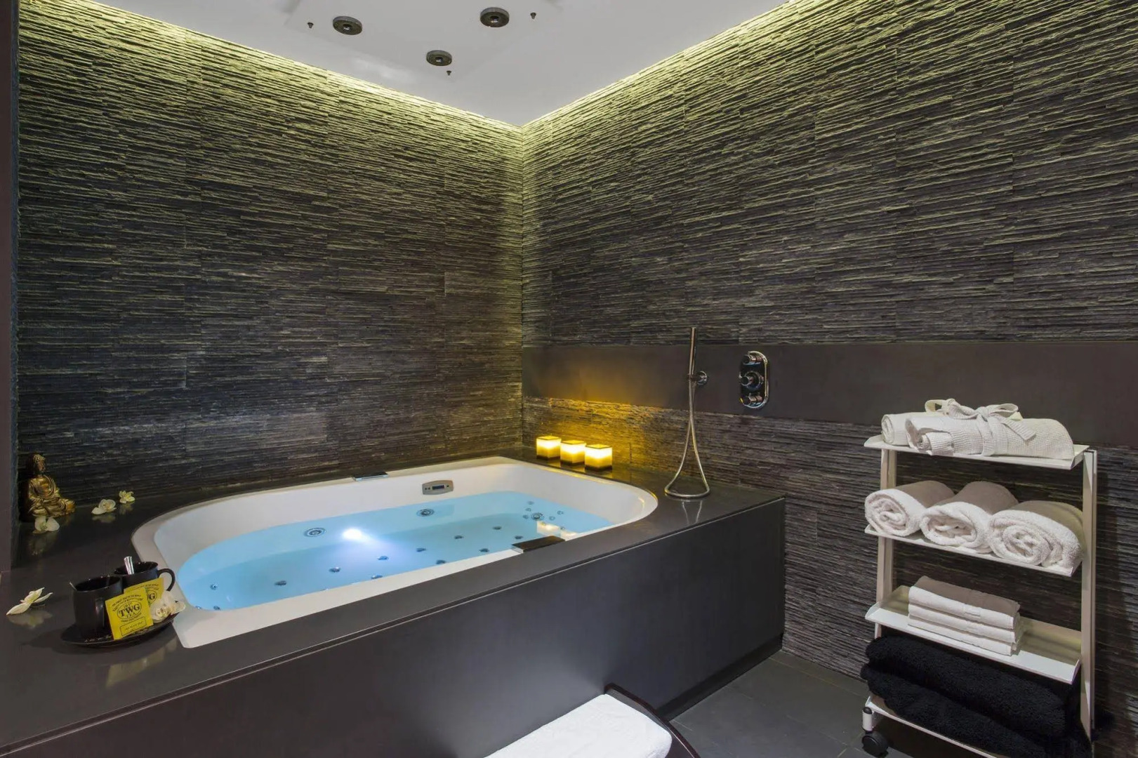 Chateau Royal Beach Resort and Spa