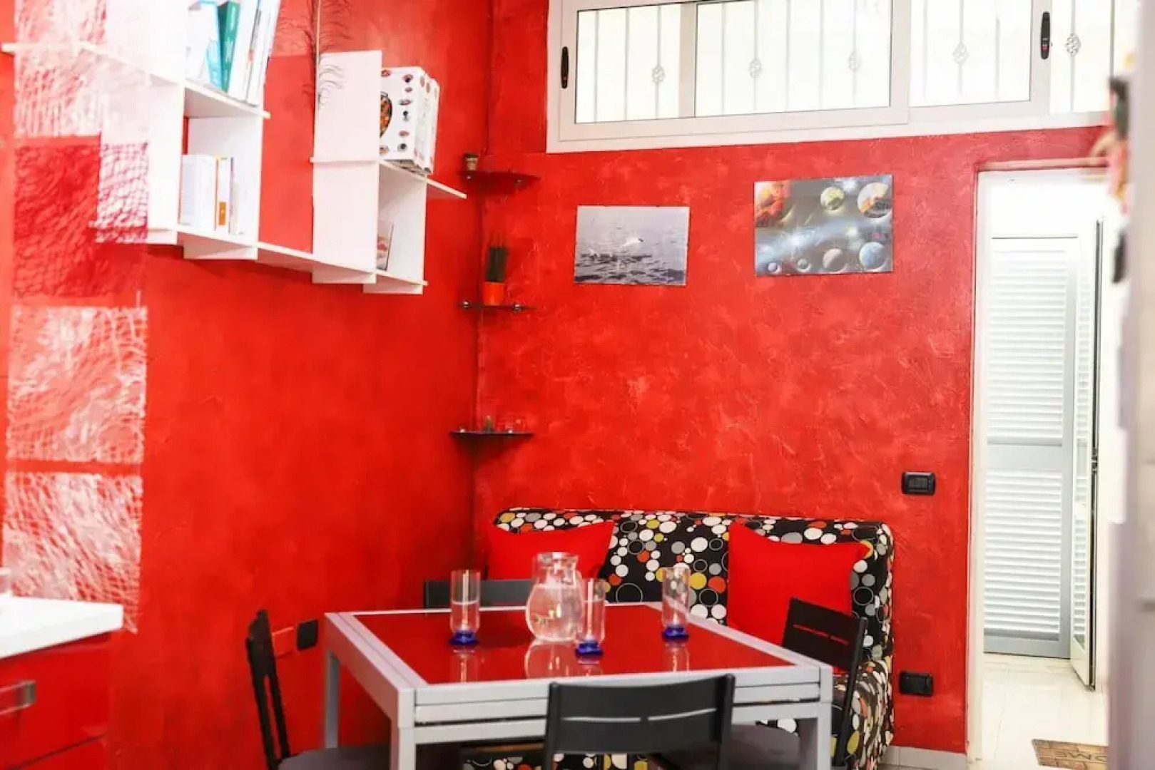 Metro Solfatara Apartment by Wonderful Italy